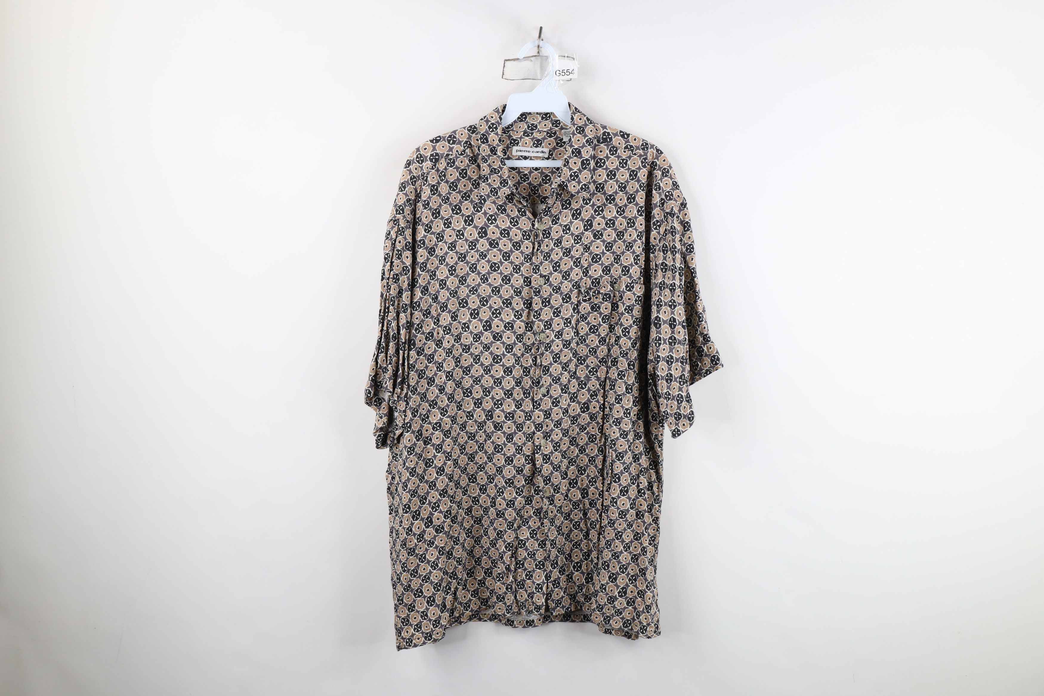 Pierre Cardin Vintage 90s Pierre Cardin Flower Rayon Collared Button Shirt Size US L / EU 52-54 / 3 - 1 Thumbnail