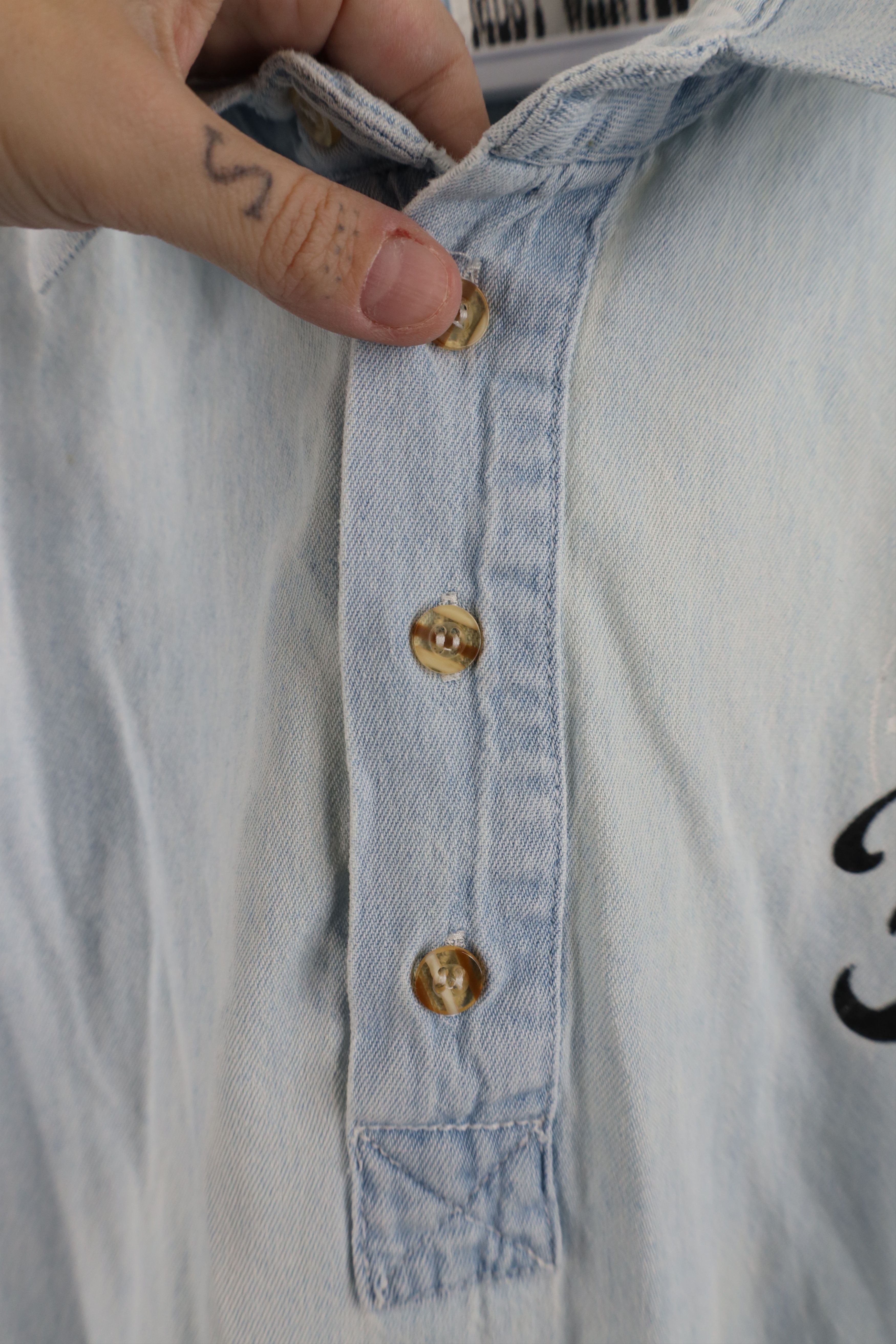 Vintage Vintage 90s Streetwear New Orleans French Quarter Denim Polo Size US L / EU 52-54 / 3 - 6 Thumbnail
