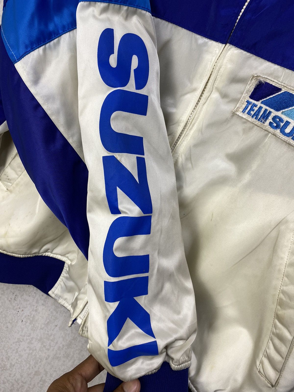Japanese Brand Vintage Motor Racing Team Suzuki Bomber Jacket Full Zip Size US L / EU 52-54 / 3 - 9 Thumbnail