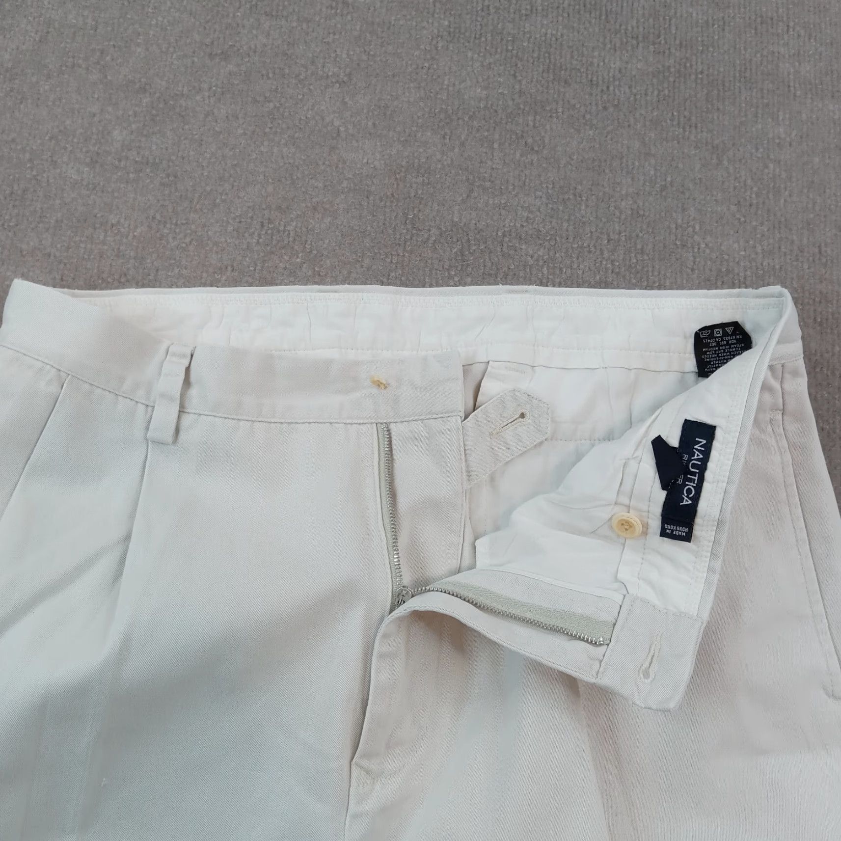 Nautica Nautica Mens Chino Pants Extra Large 36x30 Beige Pleated Casual Size US 36 / EU 52 - 6 Thumbnail