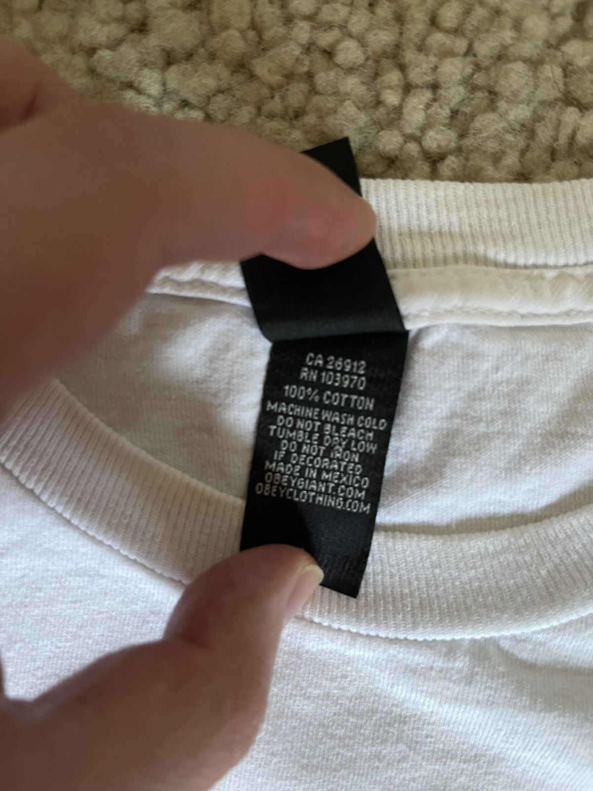 Obey Obey Propaganda Computer Tee - Large Size US L / EU 52-54 / 3 - 4 Thumbnail