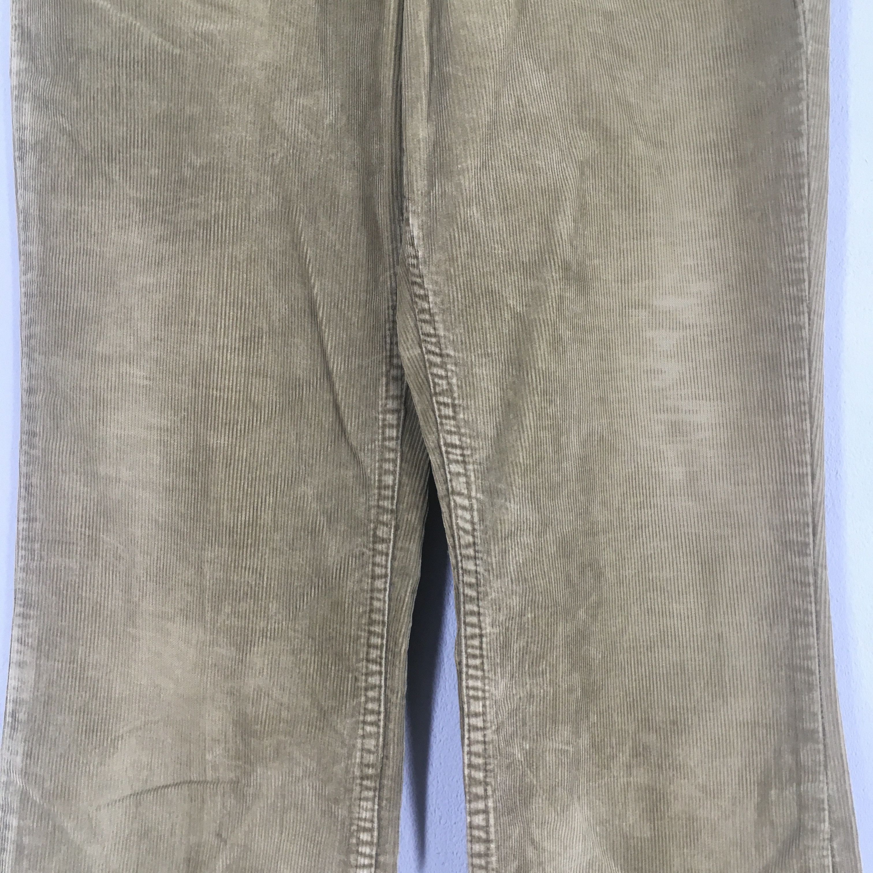 Levi's 29x32.5 Vintage Levi's 517 Corduroy Bootcut Pants S2005 Size US 29 - 3 Thumbnail