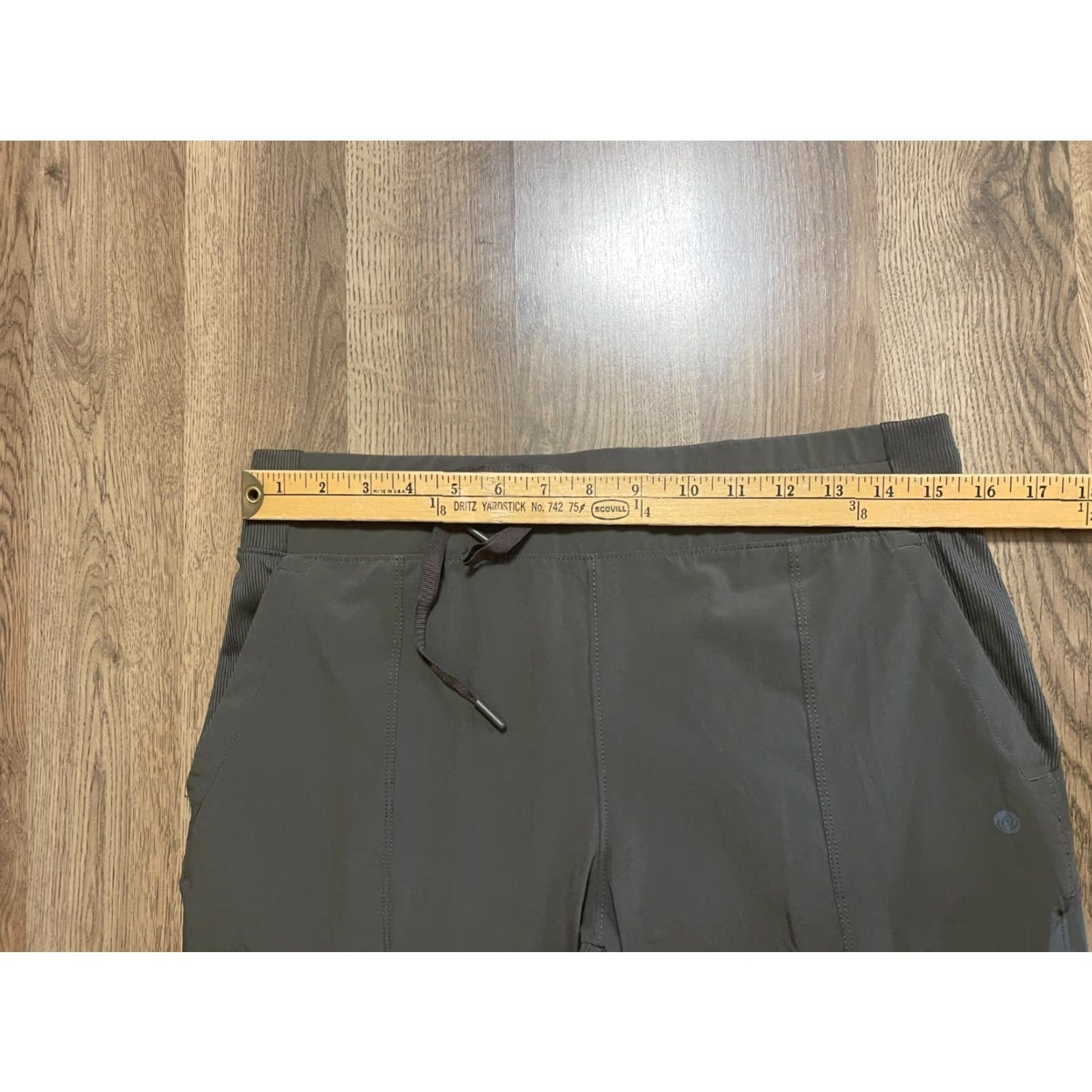 Vintage WE-AR Apana Pants, Women's Size Medium, Green Jogger Pants Tie Waist Athletic Wear, Pants, M, Green, Jogger, Casual, Women Size 32" / US 10 / IT 46 - 5 Thumbnail