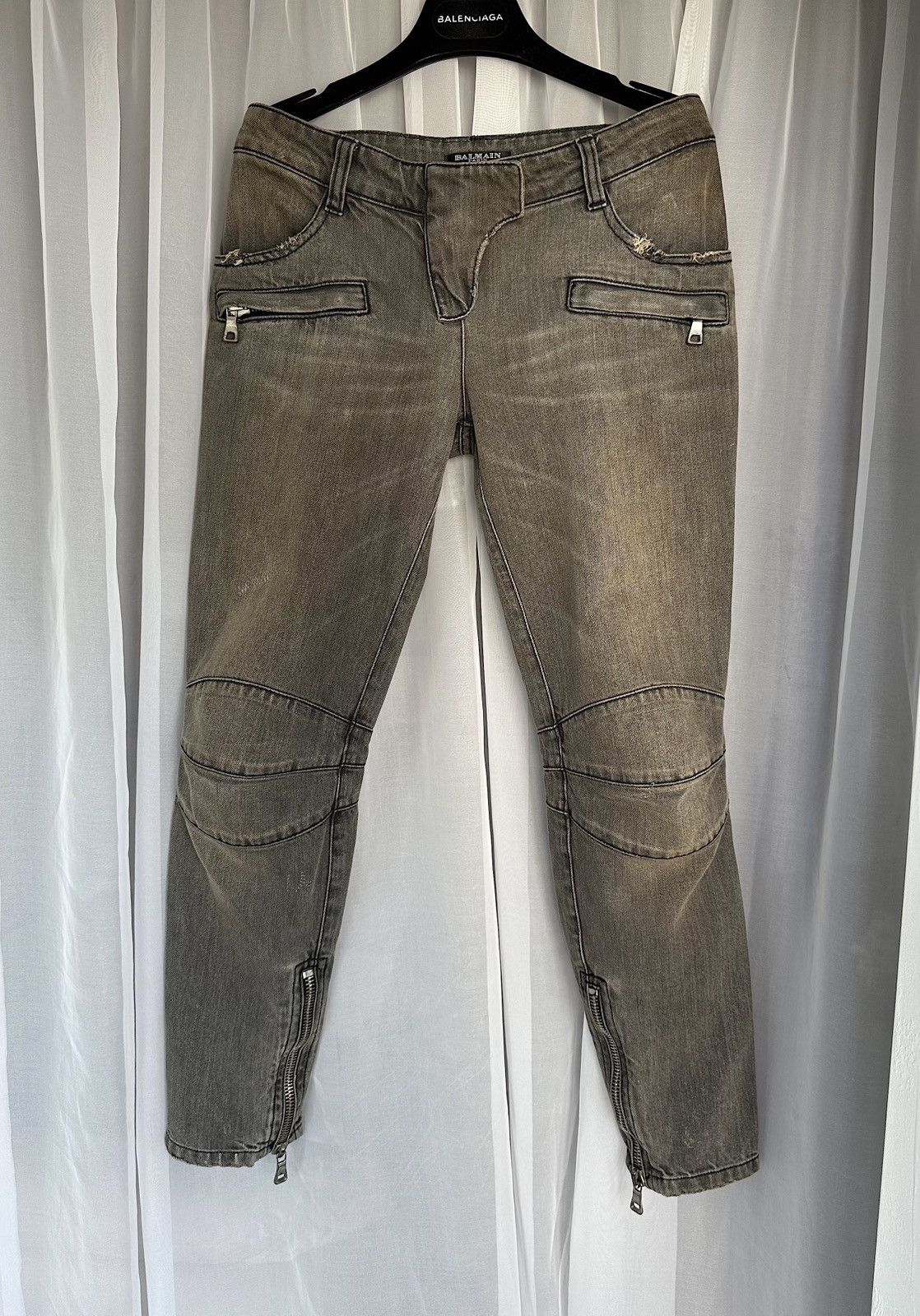 Balmain BALMAIN Decarnin SS 2010 Oil Stained Biker Denim Jeans zip Size 28" / US 6 / IT 42 - 7 Thumbnail