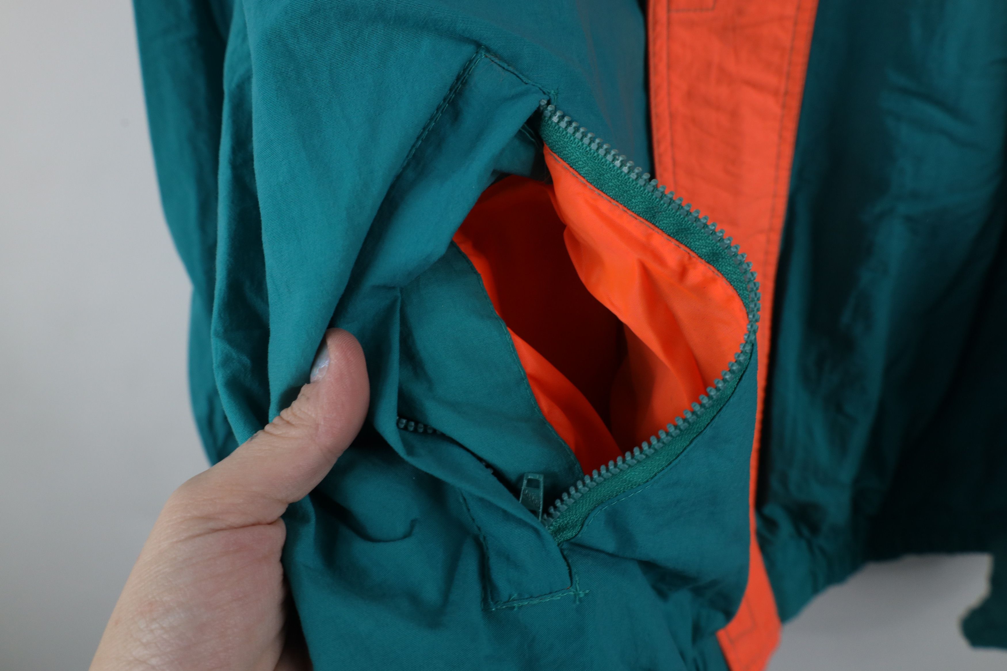 Vintage Vintage 90s Streetwear Full Zip Windbreaker Jacket Nylon Size US XL / EU 56 / 4 - 6 Thumbnail