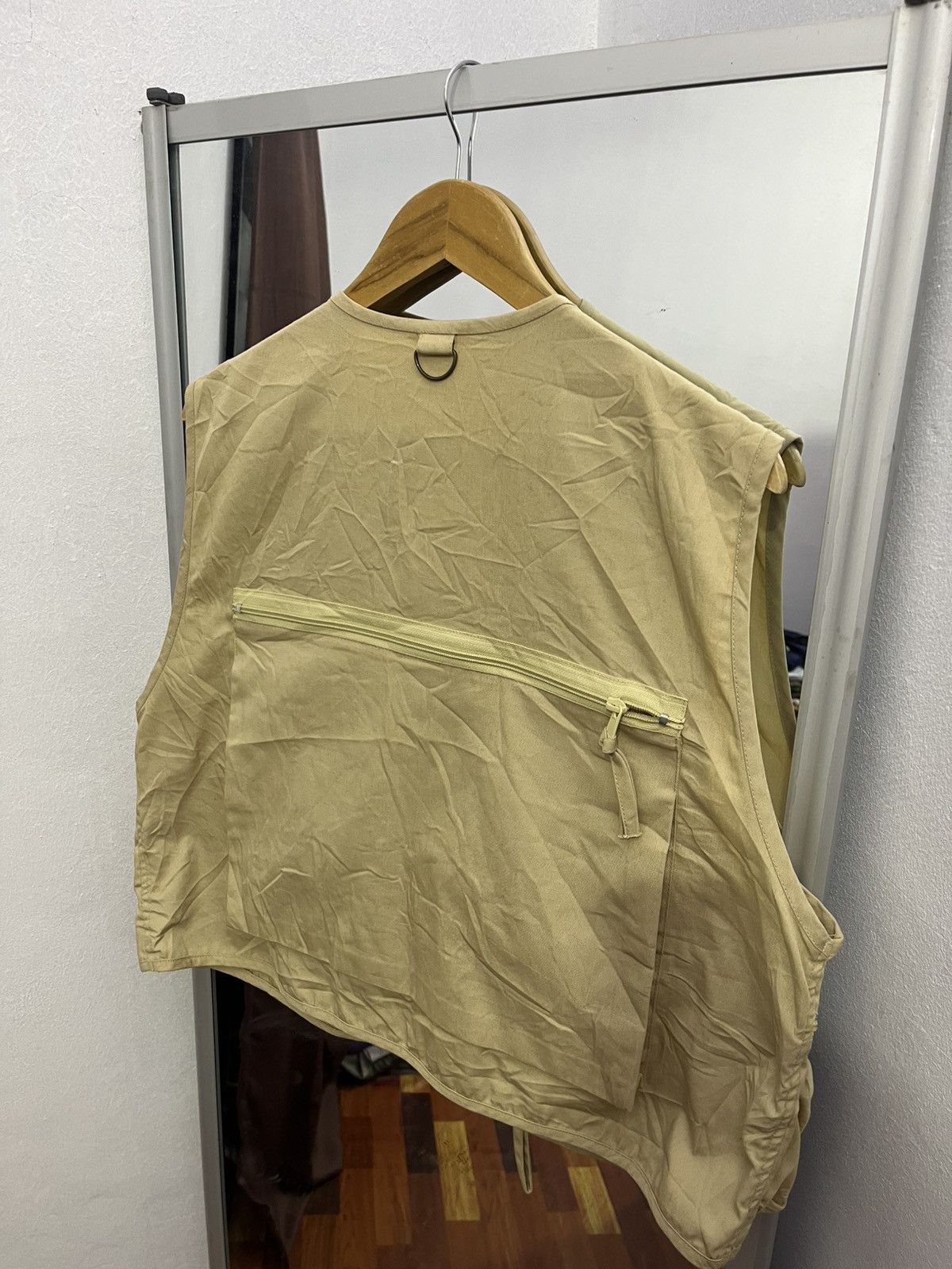 Japanese Brand BASTET Multi Pocket Fishing Vest Big Back Pocket Size US L / EU 52-54 / 3 - 11 Thumbnail