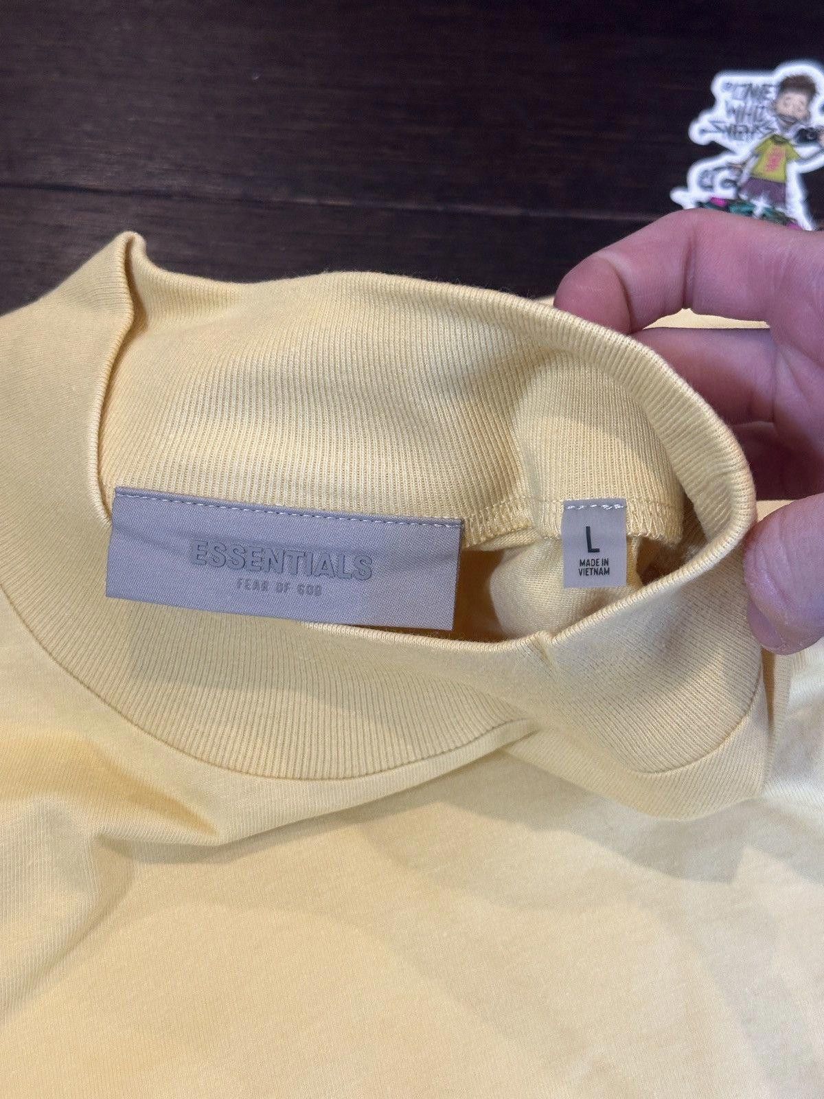 Fear of God Fear of God Essentials L/S Tee Tuscan Size Large Size US L / EU 52-54 / 3 - 10 Thumbnail