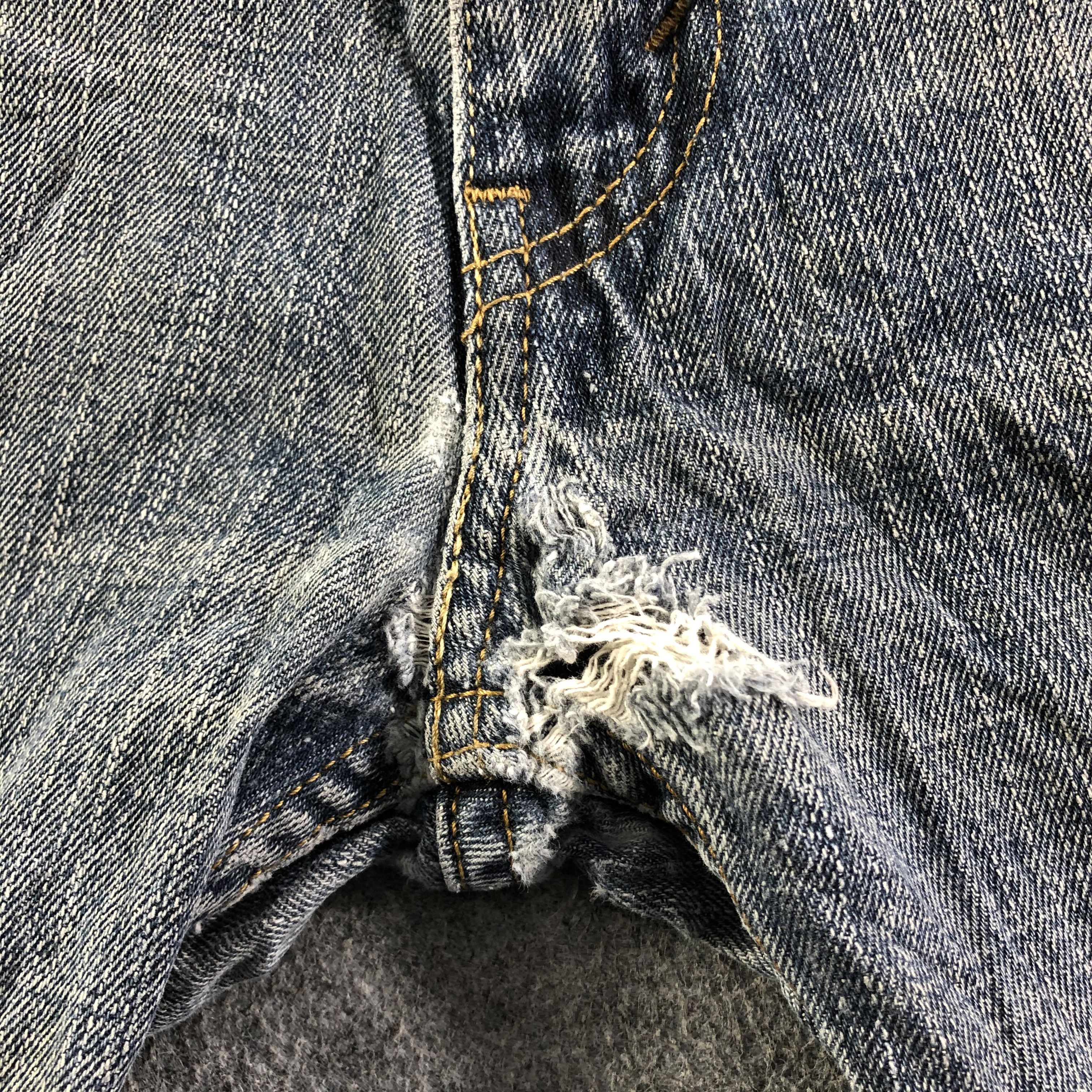 Levi's Vintage Levis 559 Jeans-J3274 Size US 35 - 8 Thumbnail