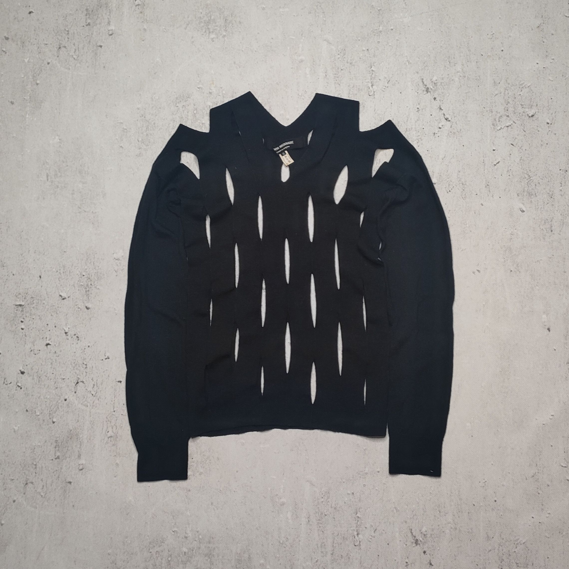 Junya Watanabe Junya watanabe asymetrical holes sweater Size S / US 4 / IT 40 - 1 Thumbnail