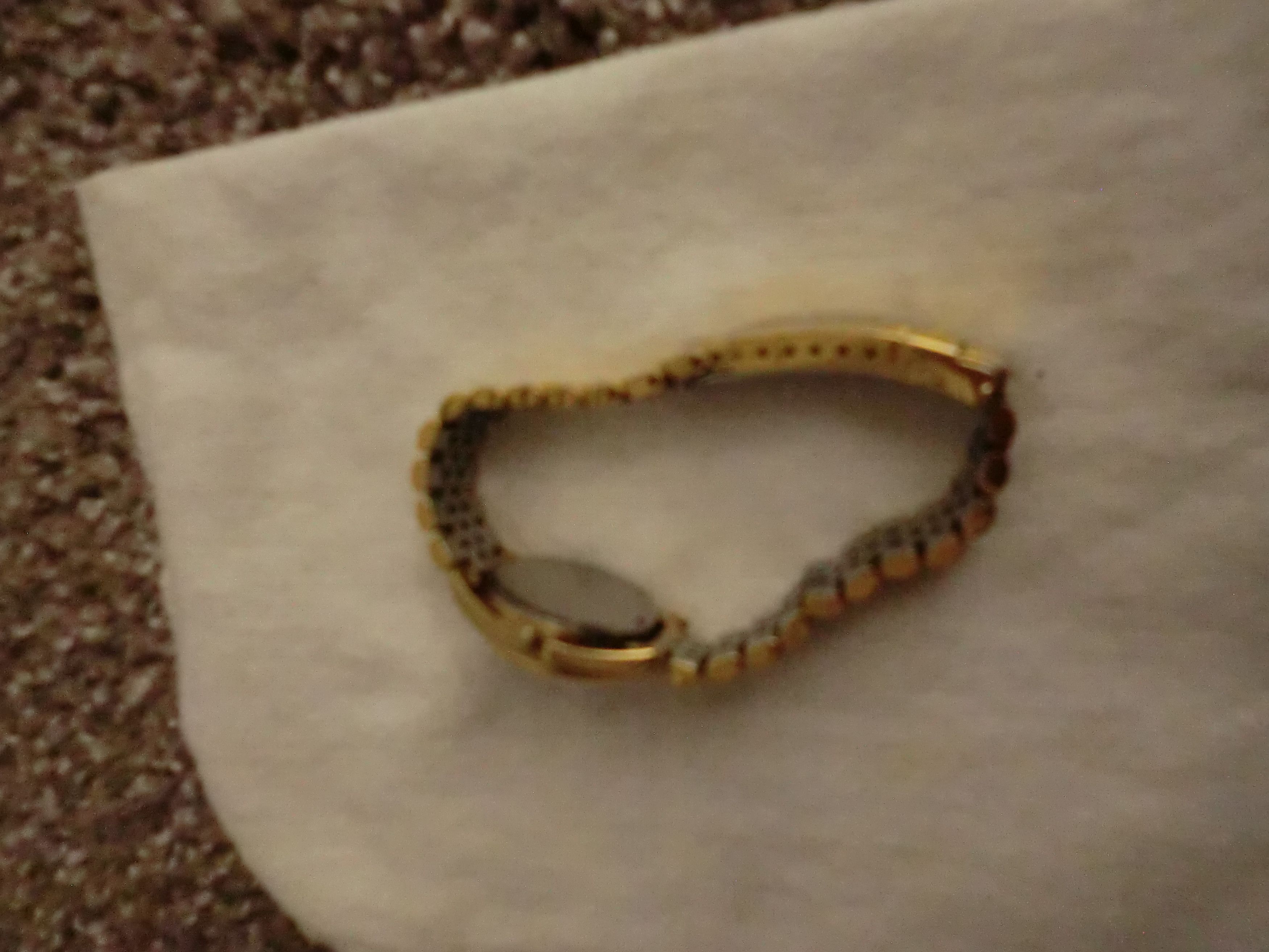 Other Geneve, Ladies gold tone watch Size ONE SIZE - 5 Thumbnail