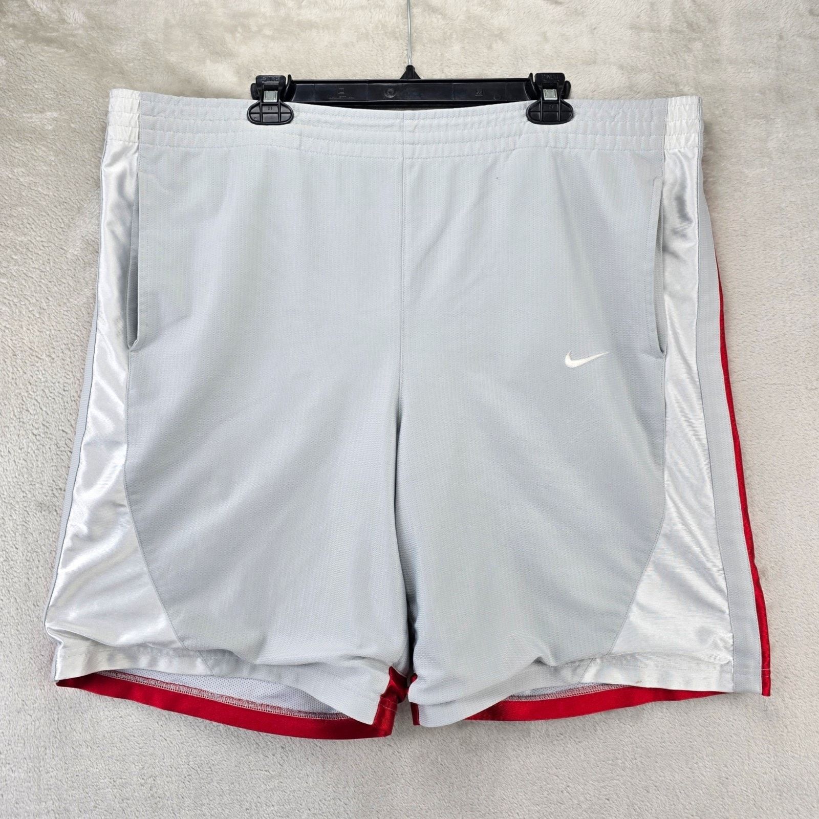 Nike Vintage Nike Basketball Shorts Mens XL Dazzle Shiny Y2K Size US 43 - 1 Thumbnail