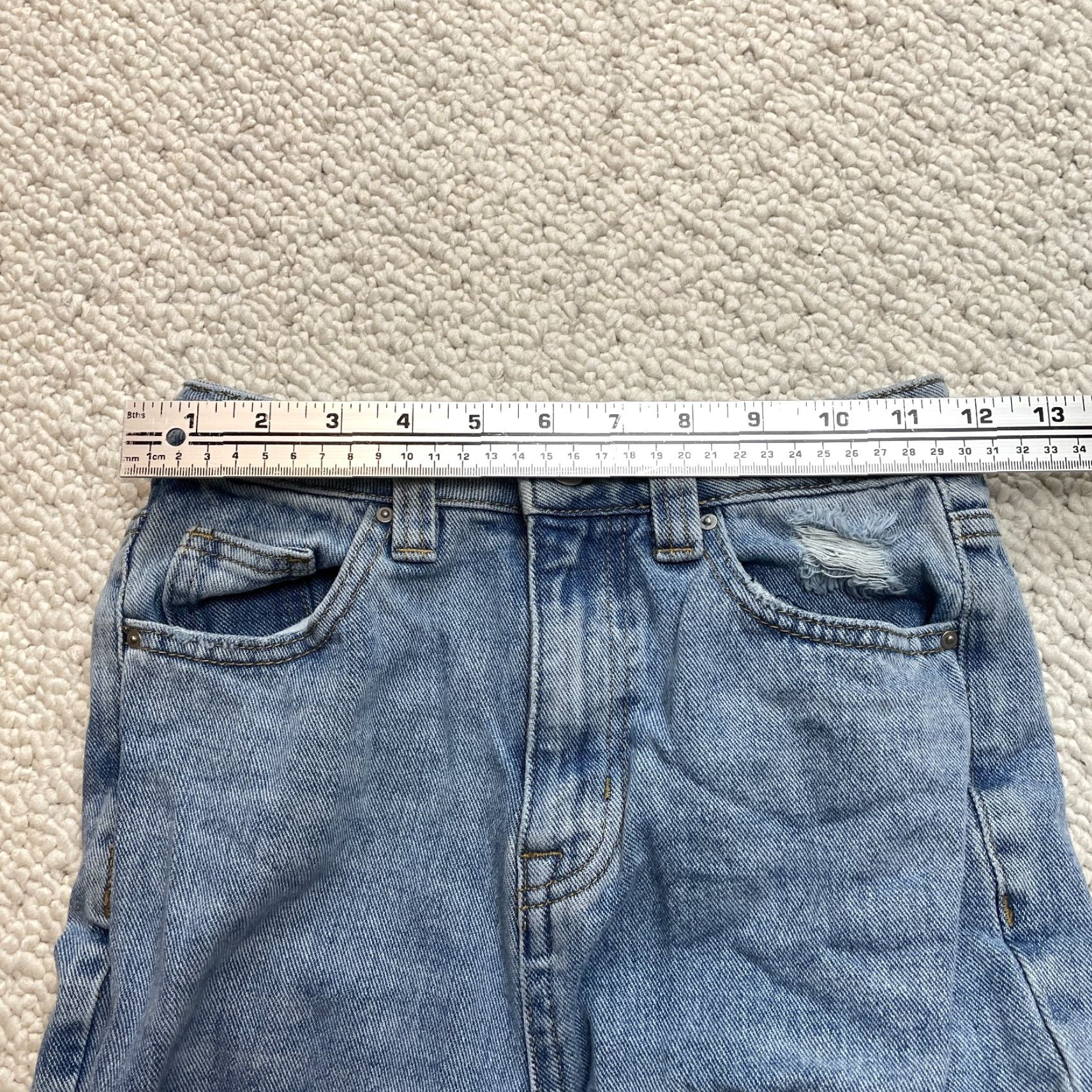Vintage Simple Society Jeans Shorts Womens 00/23 Blue Denim Medium Wash Raw Bottoms Shorts Womens 00 Blue Denim Size 42" / US 20 - 5 Thumbnail