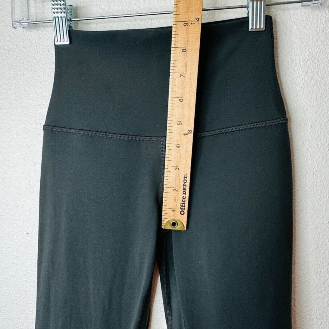 Lululemon Lululemon Slate Gray High-Waist Yoga Pants 2 Size 26" / US 2 / IT 38 - 8 Thumbnail