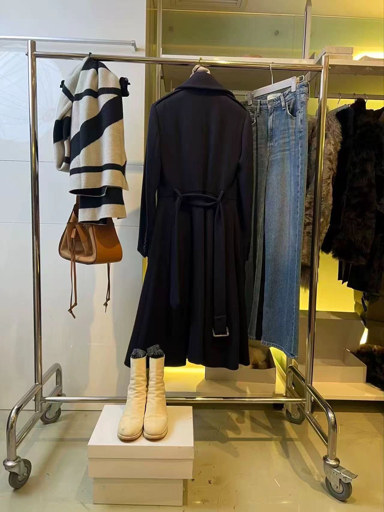 Burberry BURBERRY PRORSUM Wool Coat Navy 40 New Milan Size S / US 4 / IT 40 - 2 Thumbnail