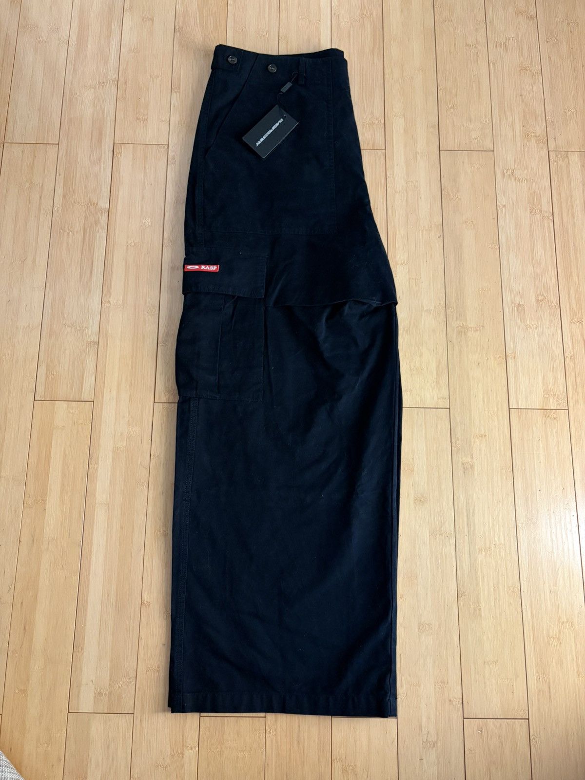 The GV Gallery GV Gallery Raspberry Hills Samurai Cargo Pants Black Size US 34 / EU 50 - 3 Thumbnail