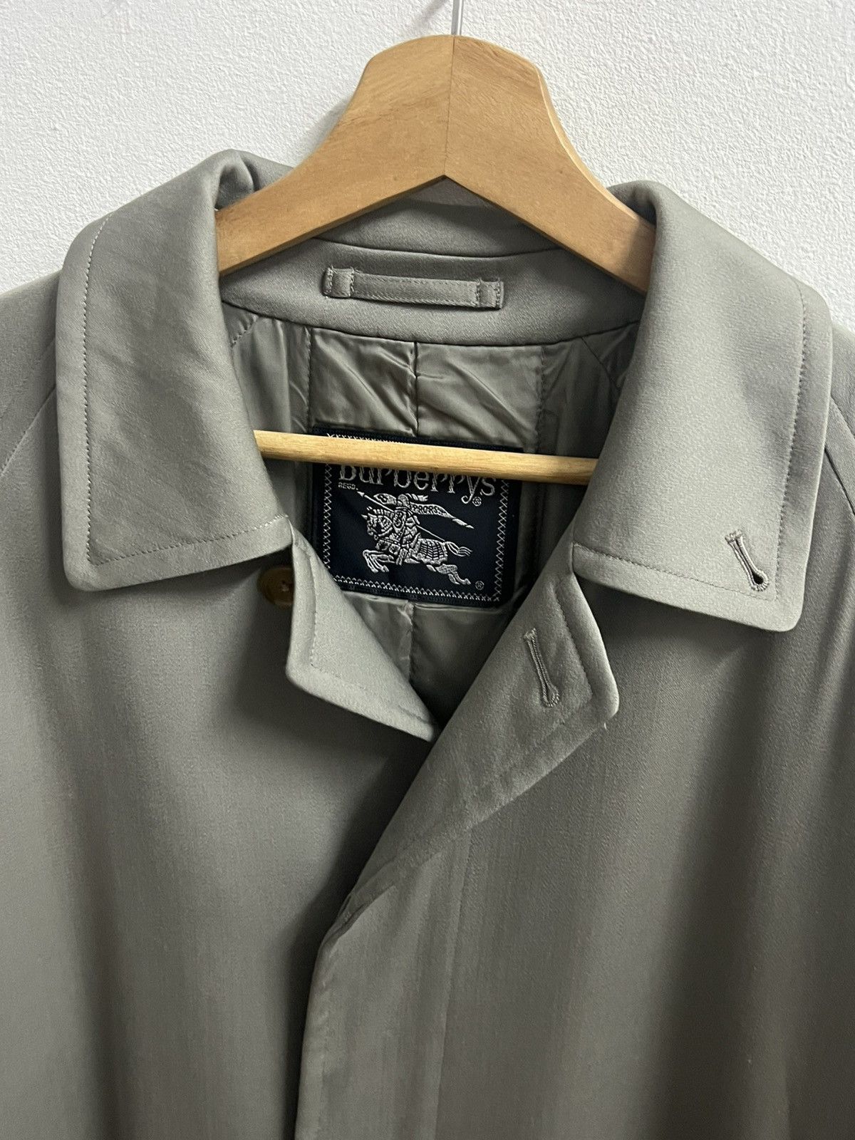 Burberry BURBERRYS TRENCH COAT HOMME KAKI VINTAGE Soft wool Size US L / EU 52-54 / 3 - 2 Thumbnail