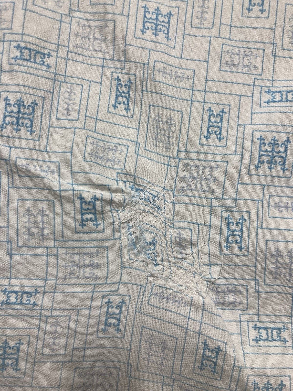 Vintage 1950s short sleeve button shirt loop collar cotton small Size US S / EU 44-46 / 1 - 9 Thumbnail