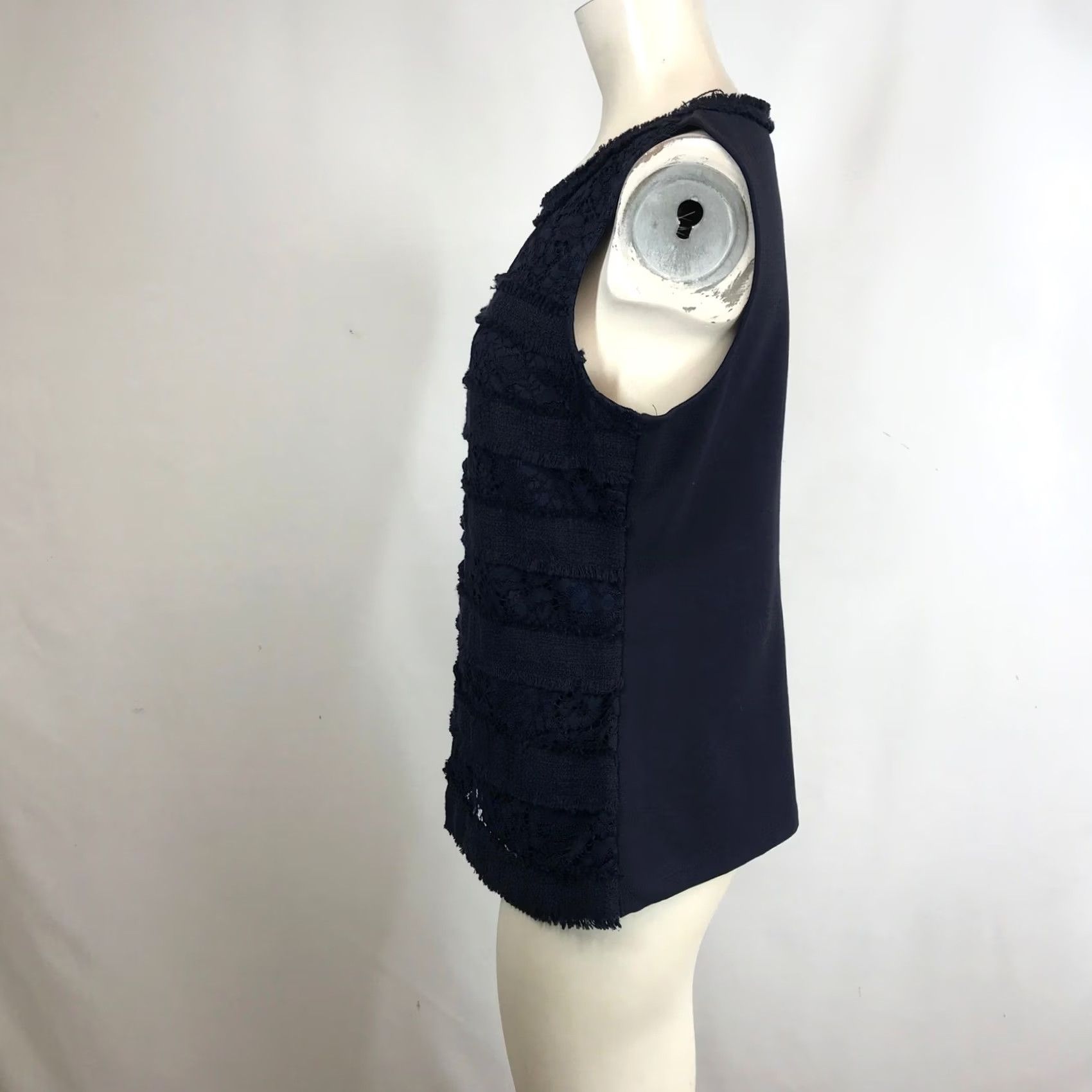 J.Crew J. Crew Navy Blue Lace Tweed Fringe Sleeveless Top Shirt Womens M Size M / US 6-8 / IT 42-44 - 6 Thumbnail