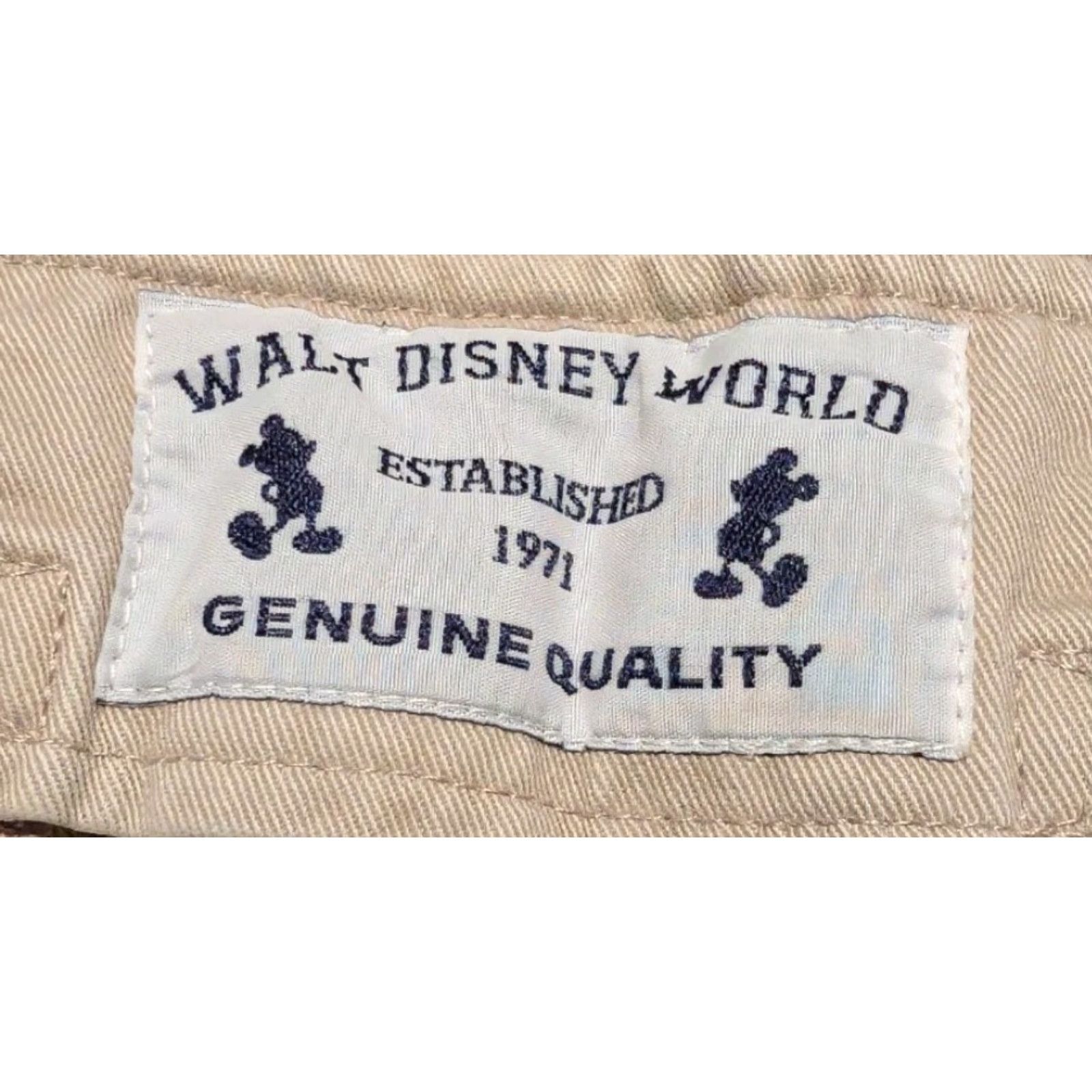 Disney Disney Park Shorts Men's 36 Beige Cotton Cargo Zip Inseam 9" Mickey Mouse Belt Loops Regular Fit Mens Size US 36 / EU 52 - 3 Thumbnail