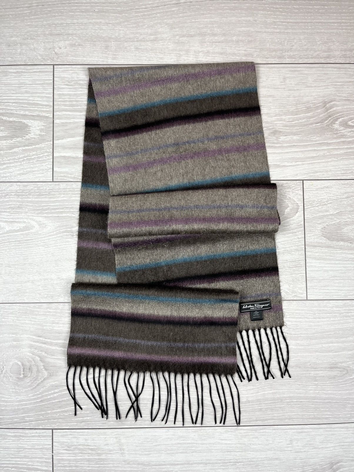 Salvatore Ferragamo Salvatore Ferragamo Cashmere Silk Luxury Mens Scarf Size ONE SIZE - 1 Thumbnail