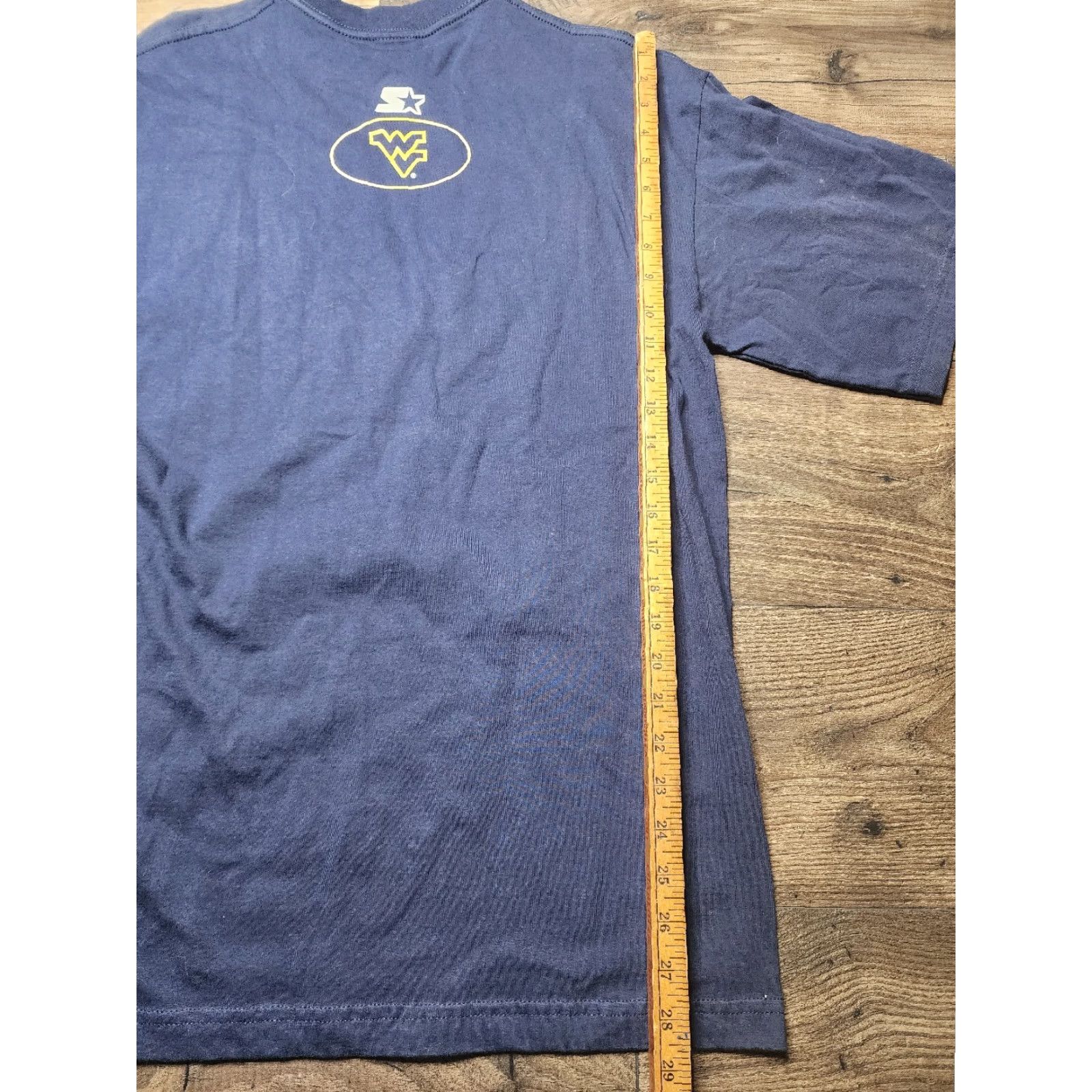 Starter VINTAGE Starter Michigan Wolverines Shirt Adult M Blue Short Sleeve Crew Neck Distressed NCAA Sports Mens Size US M / EU 48-50 / 2 - 2 Thumbnail