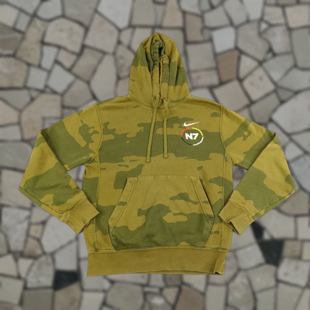 Nike VINTAGE Nike Hoodie Mens XS Green Camo N7 Pullover Sweater Sweatshirt Club Fleece Gym Size US XS / EU 42 / 0 - 1 Thumbnail