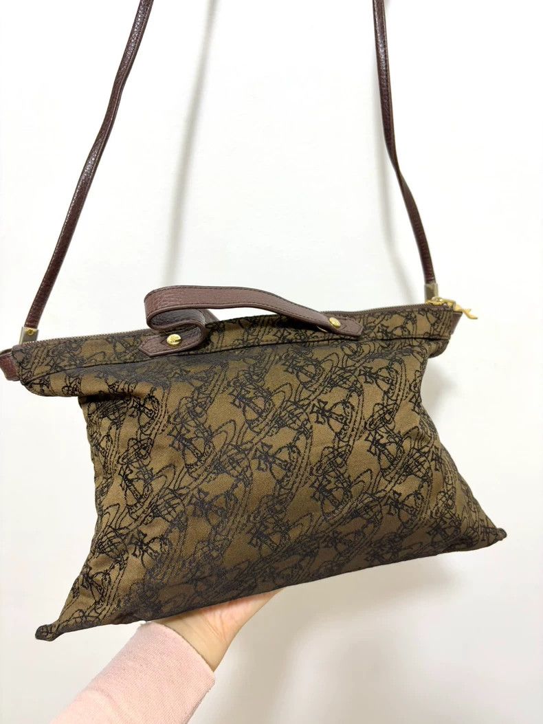 Vivienne Westwood Vivienne Westwood size os Mid-century gold Saturn full logo Size ONE SIZE - 2 Thumbnail