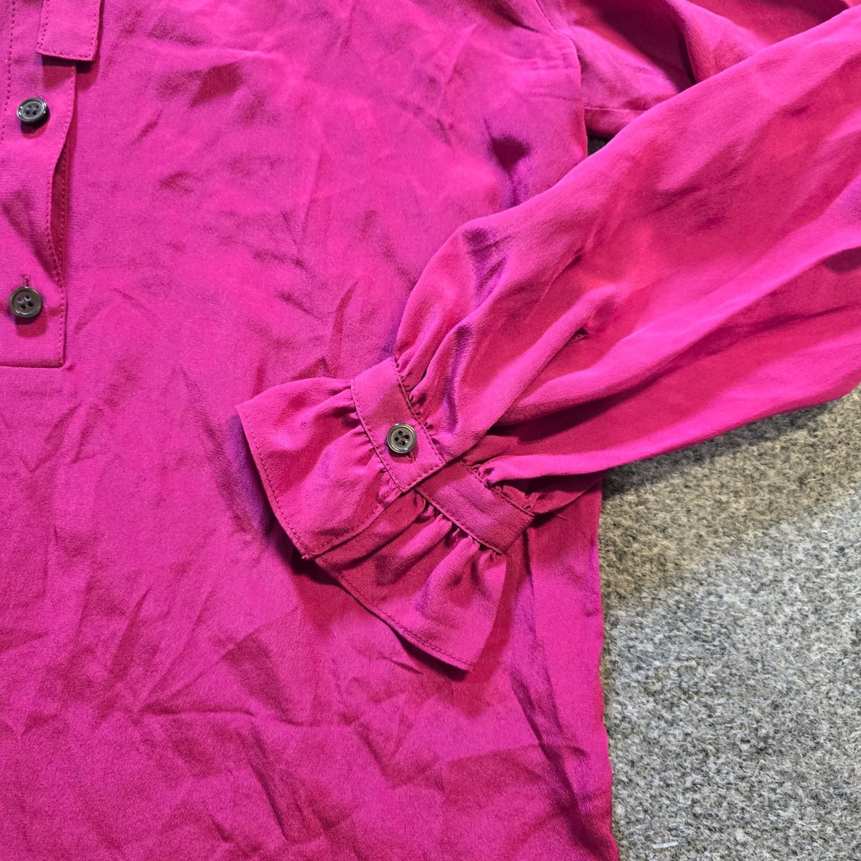 J.Crew J.CREW Blouse Shirt Womens Size 0 Pink Silk Blend Ruffle Neck Long Sleeve Cap Size XS / US 0-2 / IT 36-38 - 3 Thumbnail