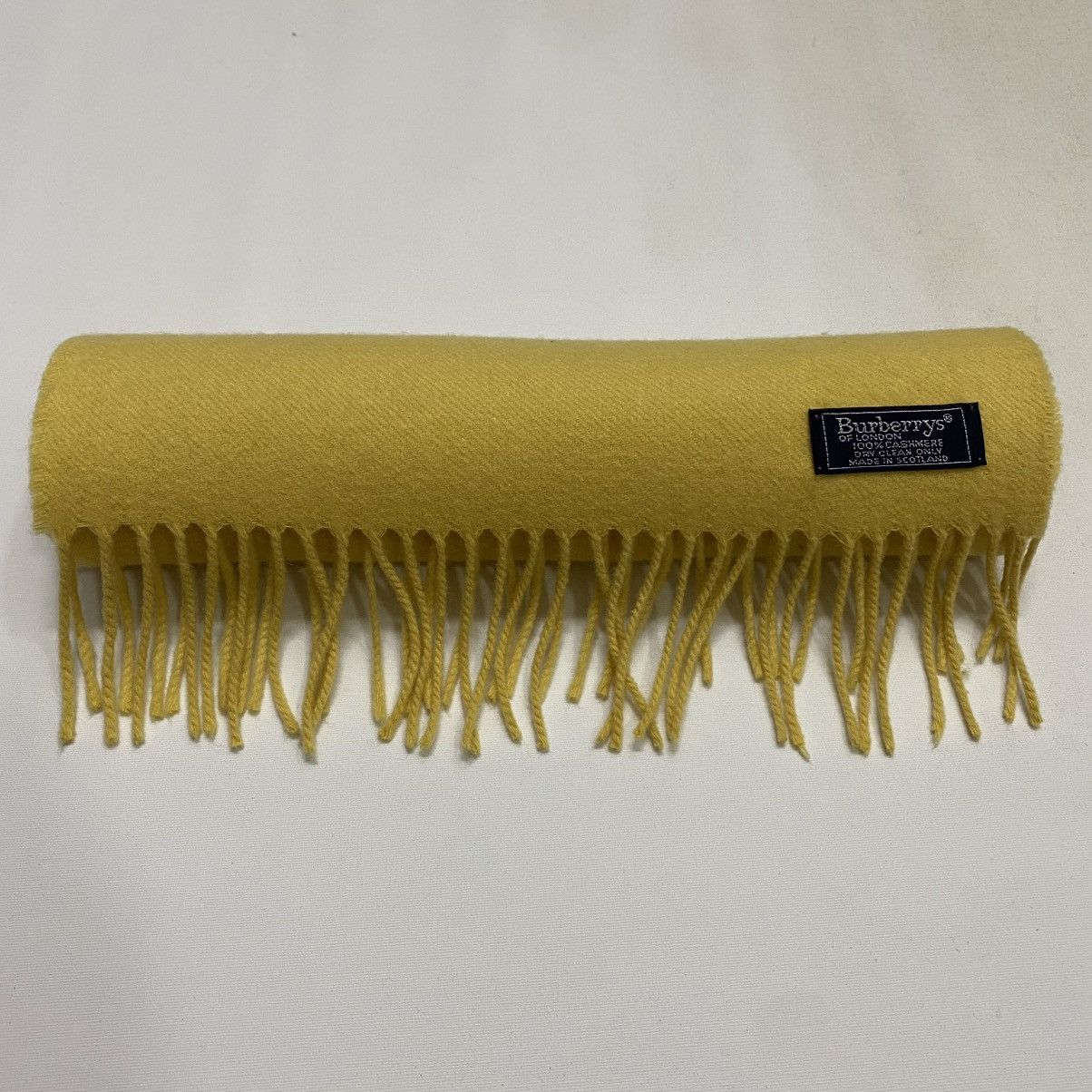 Burberry BURBERRYS SCARF MUFFLER BUR039 Size ONE SIZE - 7 Thumbnail