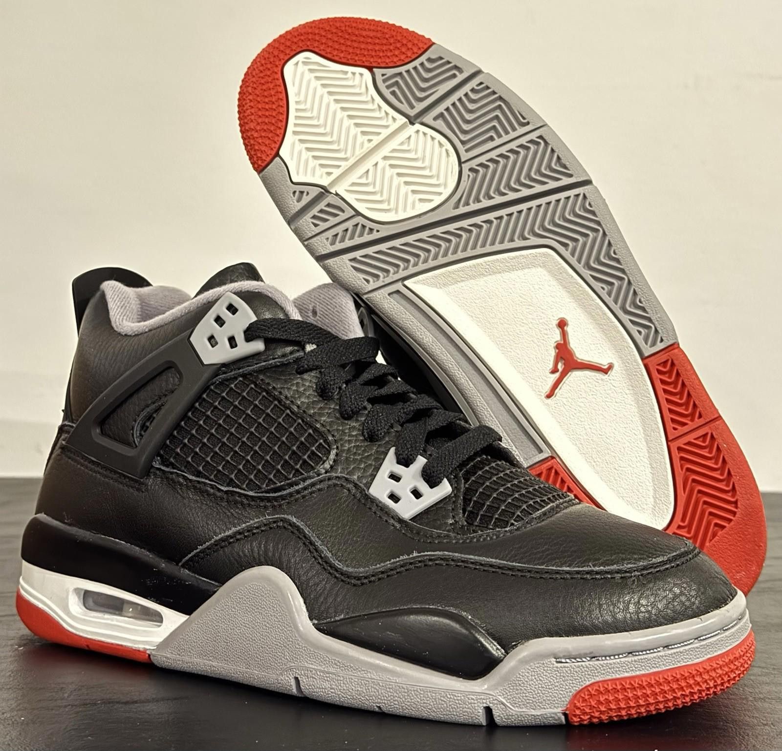 Jordan Brand Size 7Y - Air Jordan 4 Retro Bred Reimagined Size US 7 / EU 40 - 6 Thumbnail