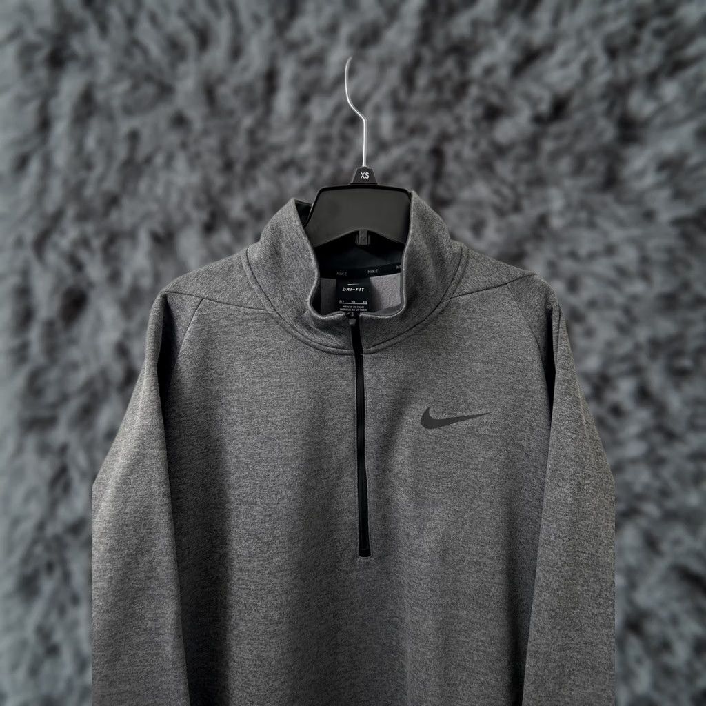 Nike Nike Dri-Fit Pullover Mens XL Gray Long Sleeve 1/4 Zip Mock Neck Fleece Lightweight Breathable Casual Activewear Sweatshirt Tee Size US XL / EU 56 / 4 - 1 Thumbnail