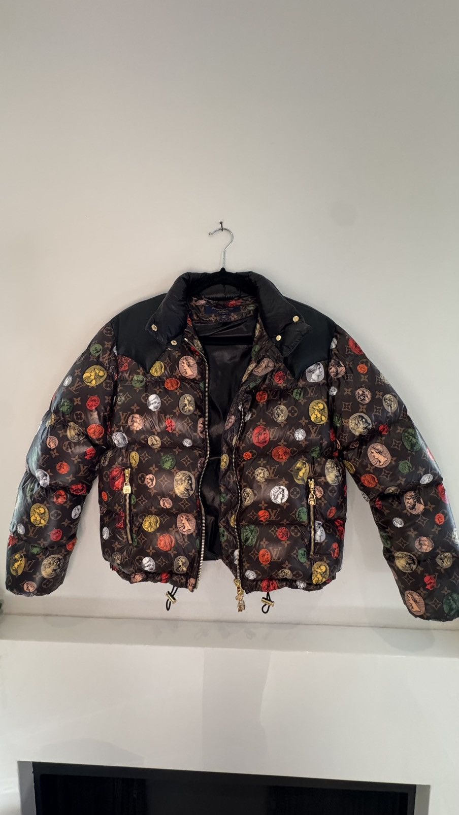 Louis Vuitton Louis Vuitton x Fornasetti Down Puffer Jacket Size XS / US 0-2 / IT 36-38 - 10 Thumbnail