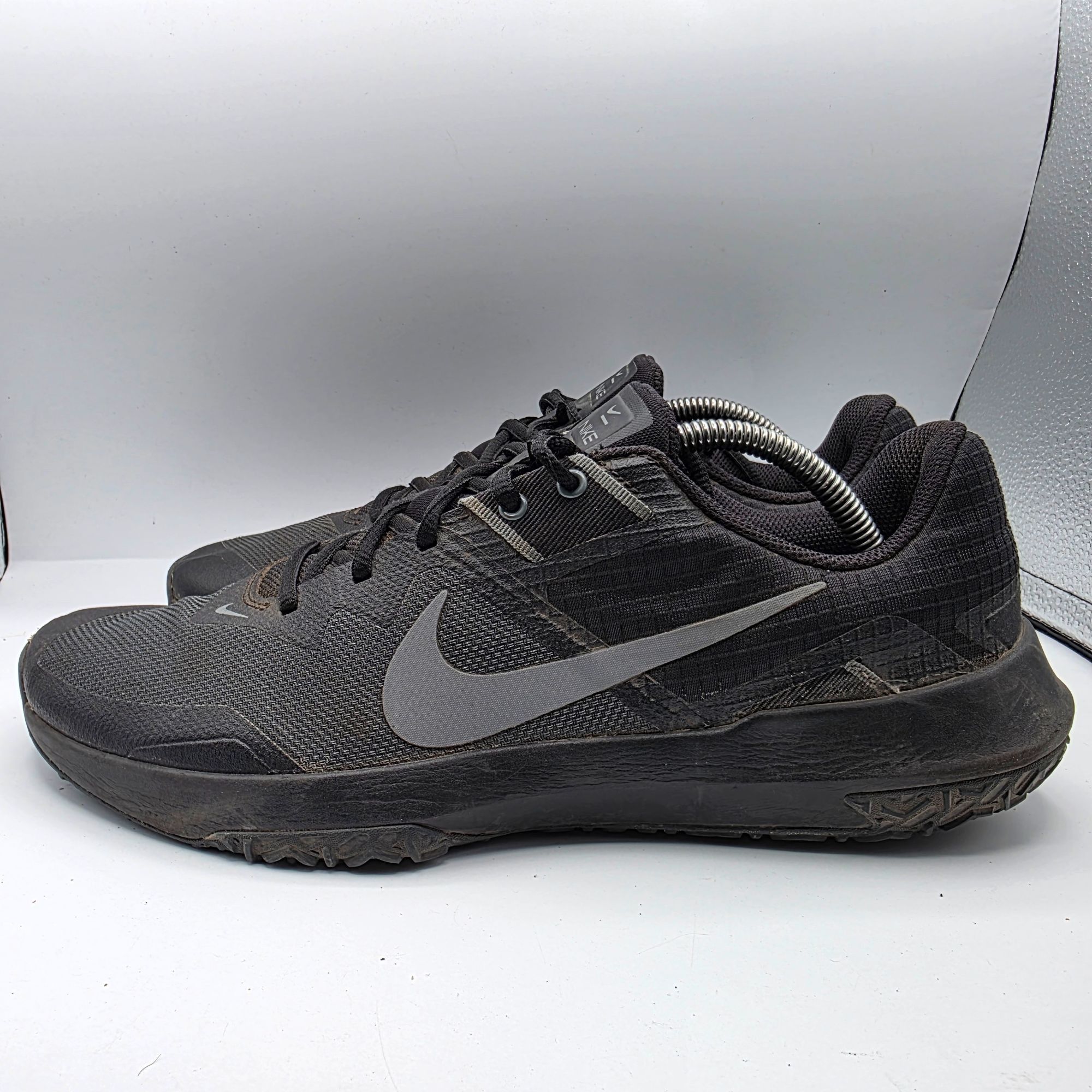 Nike Nike Varsity Compete TR 3 Mens Size 11 Black Athletic Shoes Size US 11 / EU 44 - 13 Thumbnail