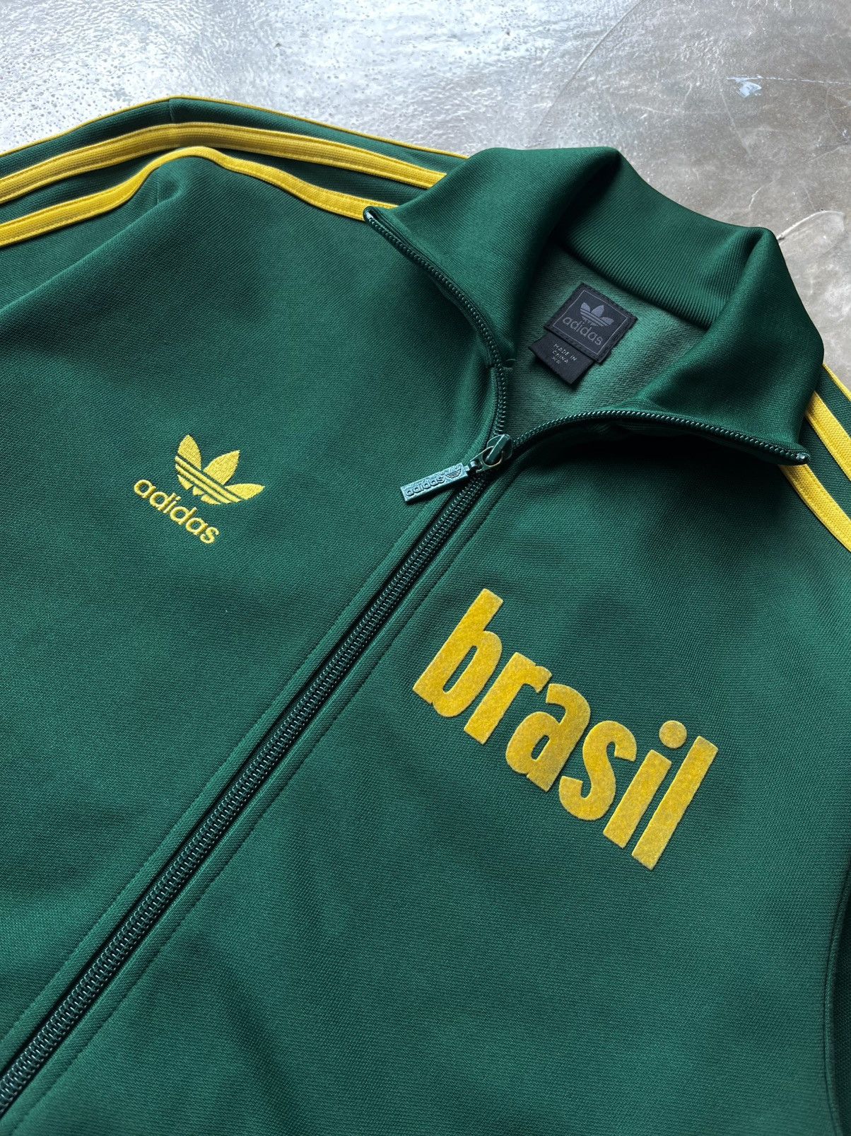 Adidas VINTAGE 2006 ADIDAS BRAZIL TRACKTOP Size US XS / EU 42 / 0 - 5 Thumbnail
