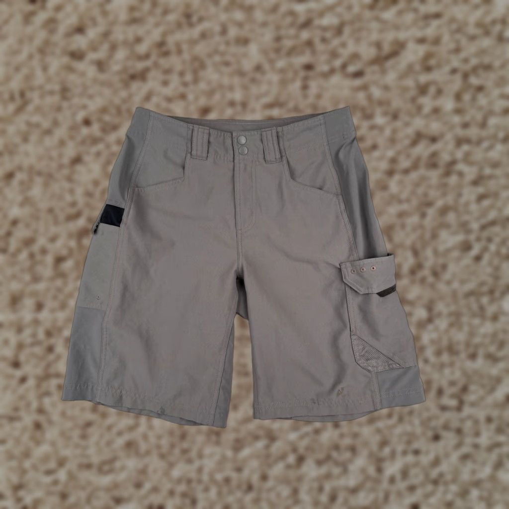 Vintage Columbia Mens Shorts Cargo Nylon Gray 30x10 Regular PFG Outdoor Shell Pocket Logo Casual Boat Fishing Kayak Size US 30 / EU 46 - 1 Thumbnail