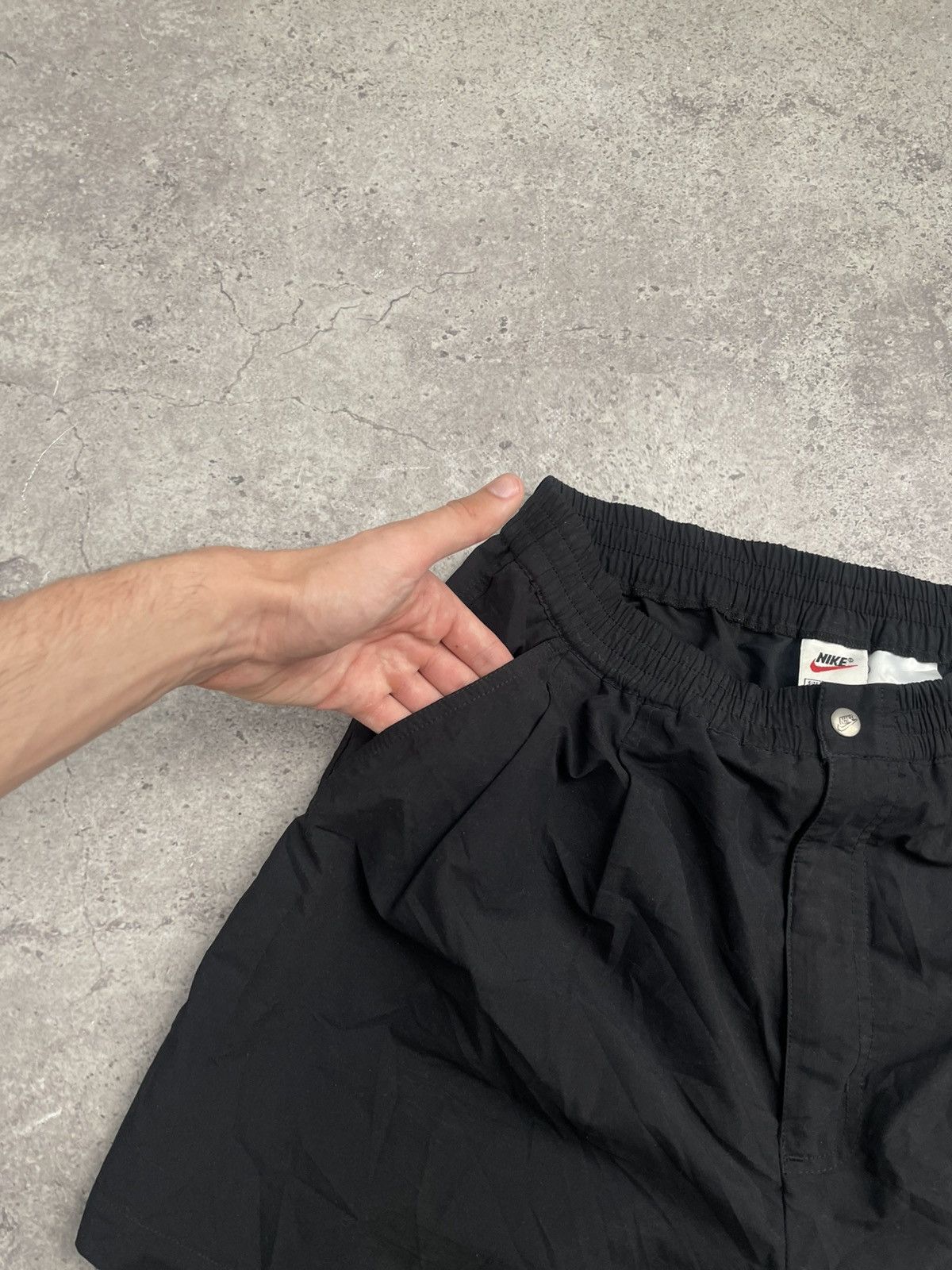 Nike × Vintage Nike Vintage Shorts Black Y2k Drill 90s Mini Swoosh Size US 34 / EU 50 - 3 Thumbnail