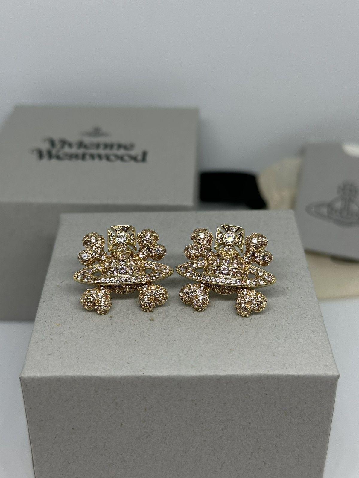 image of Vivienne Westwood Sirius Earrings in Gold, Women's
