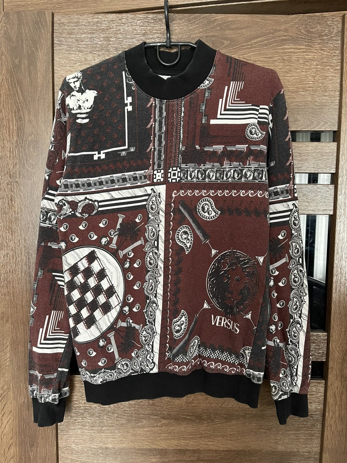 Versus Versace Versace Versus Overprint Sweatshirt Pullover Size US S / EU 44-46 / 1 - 1 Thumbnail