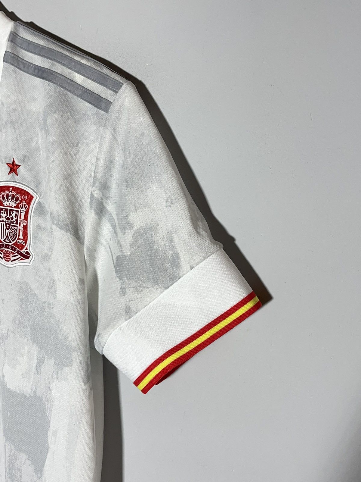 Adidas National Team Spain 2020 Away Adidas Y2k Football Shirt Size US M / EU 48-50 / 2 - 6 Thumbnail