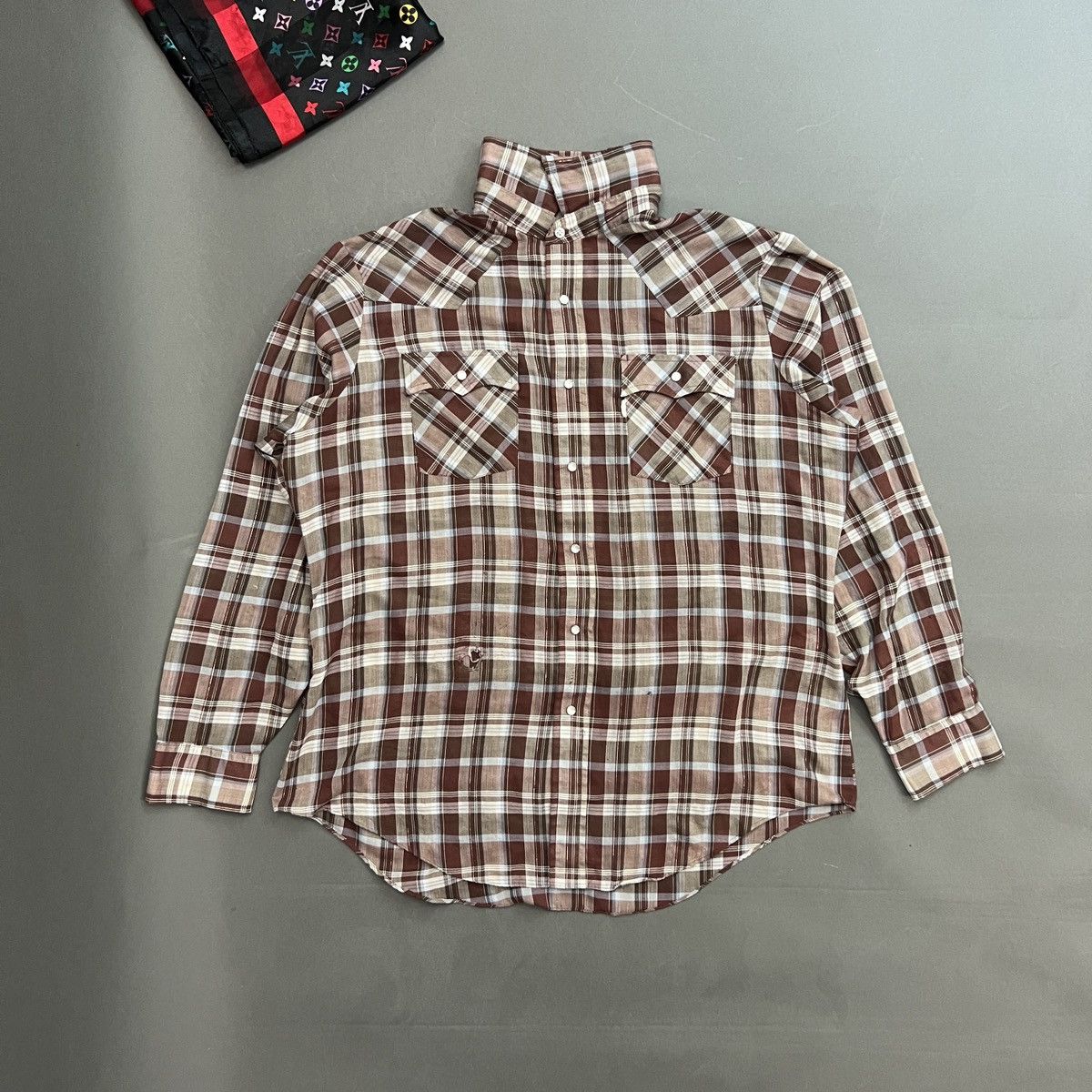 Levi's Vintage 70s White Tag Levi’s Plaid Western Button Up Shirt Size US XL / EU 56 / 4 - 4 Thumbnail