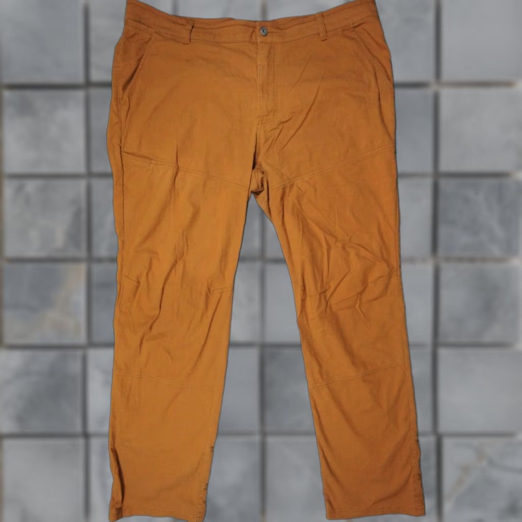 Mountain Hardwear Mountain Hardwear Pants 40x30 Brown Chino Stretch Roll Up Outdoors Hike Mens Size US 40 / EU 56 - 1 Thumbnail