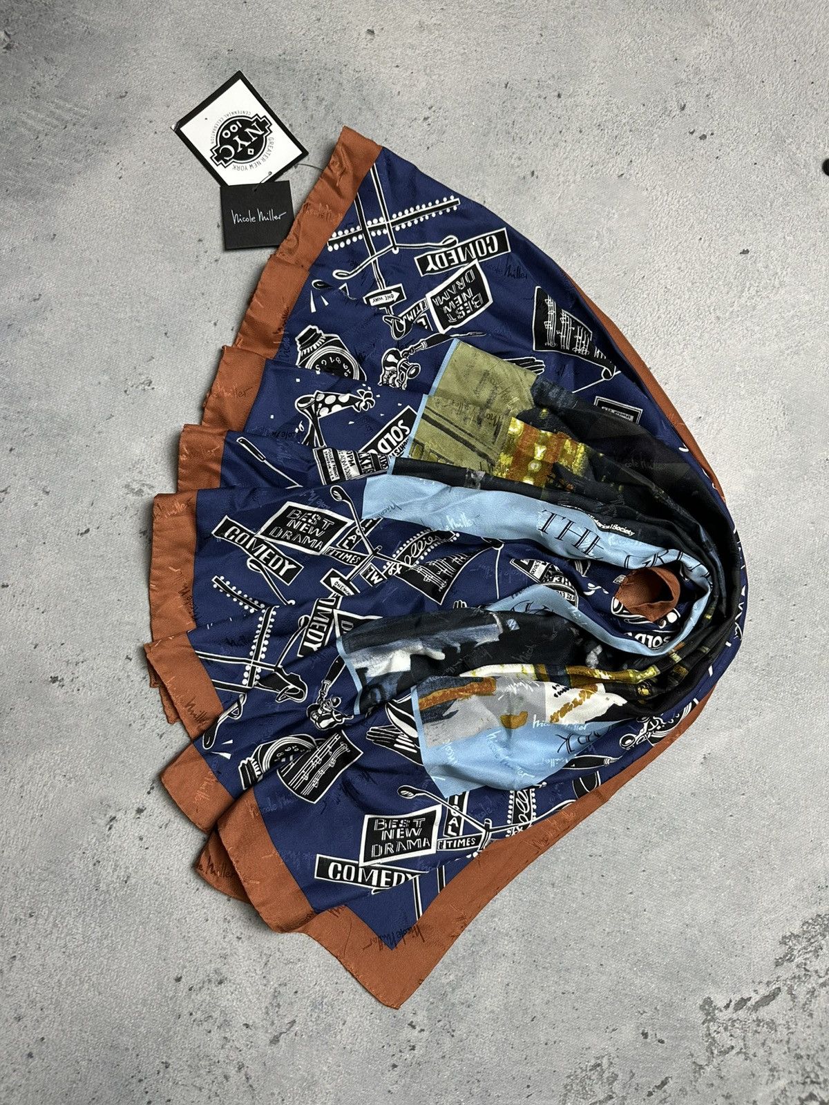 Nicole Miller Nicole Miller 1998 Silk Scarf Times Square New York 90s Hype Size ONE SIZE - 9 Thumbnail
