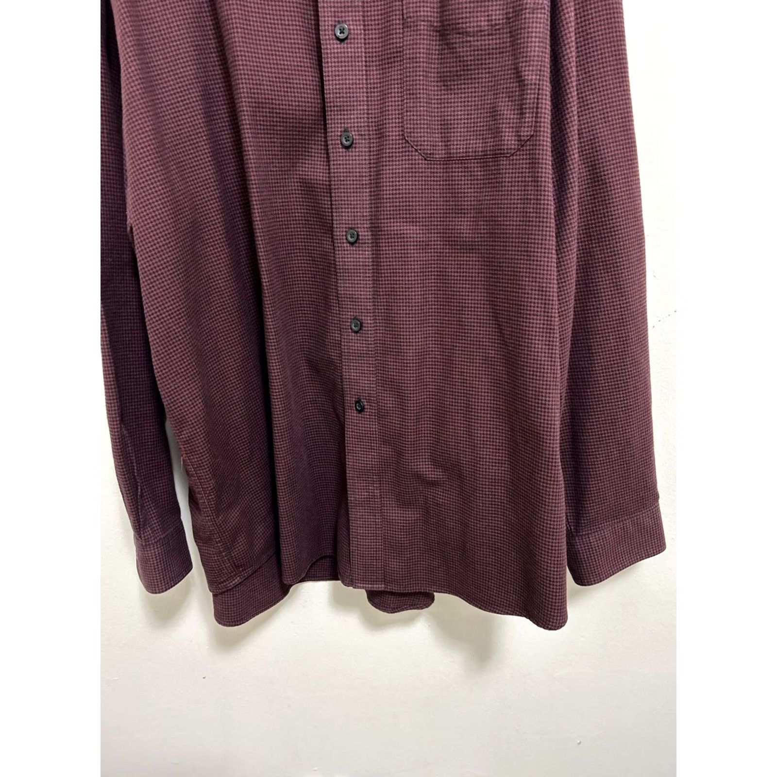 Vintage LL Bean Men's Wicked Good Flannel Shirt 2XL Red Burgundy Houndstooth Button-Down Collar Long Sleeve Pocketed Outdoor Classic Visible: LL Bean 298276 Size US XXL / EU 58 / 5 - 3 Thumbnail