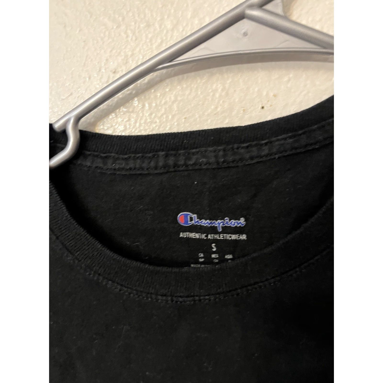 Champion VINTAGE Champion T-shirt Men Small Black logo Tee Short Sleeve Pullover Crew Size US S / EU 44-46 / 1 - 3 Thumbnail
