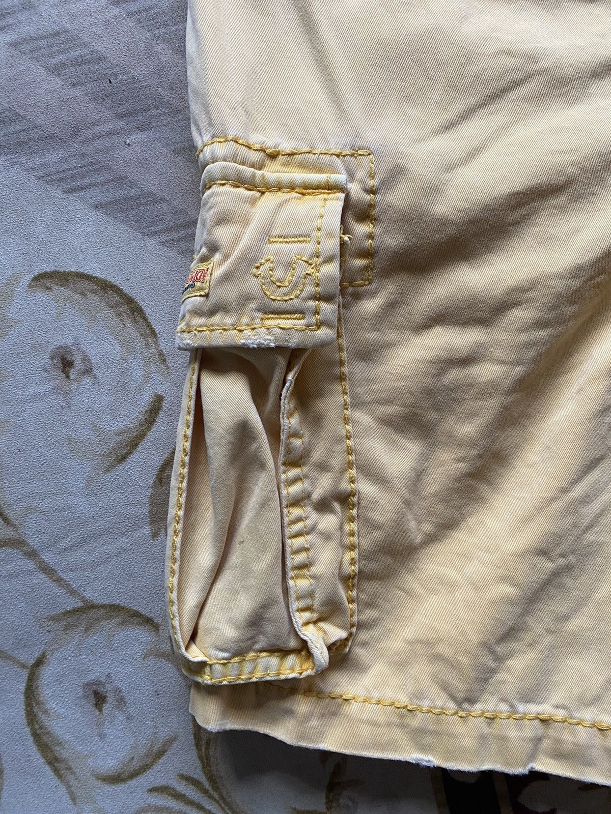 True Religion True Religion Distressed Short Pant Size US 31 - 10 Thumbnail