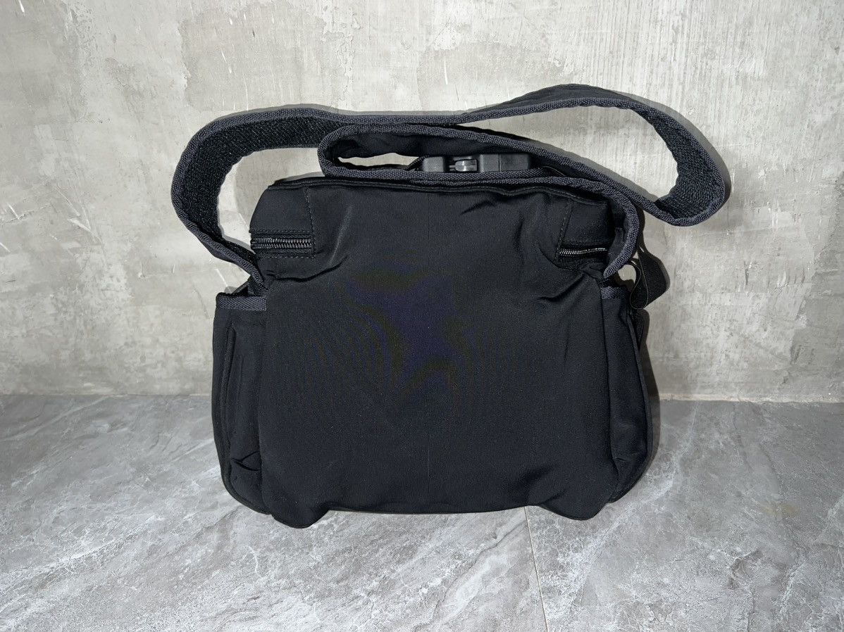 Miu Miu Archive Miu miu 1999 Camera Shoulder Bag Size ONE SIZE - 3 Thumbnail