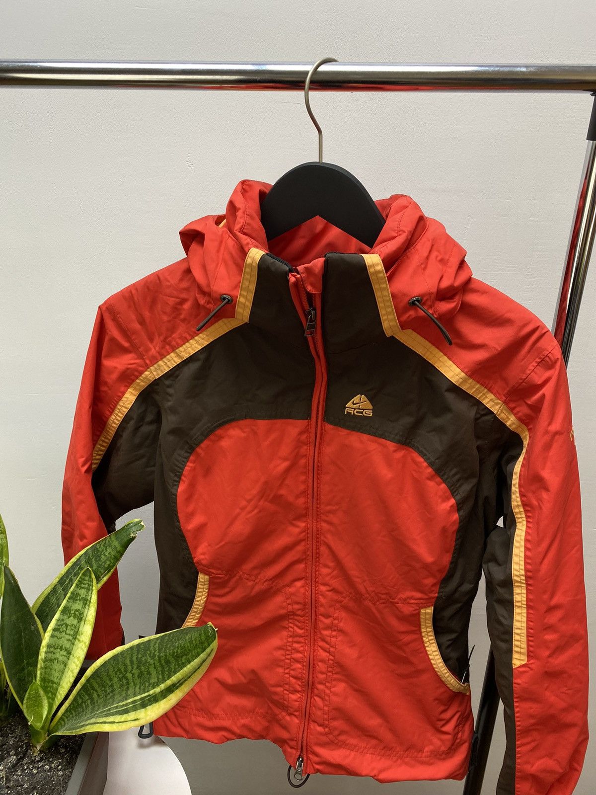 Nike ACG × Vintage Vintage Nike ACG Red Gorpcore Jacket Y2K M Size M / US 6-8 / IT 42-44 - 4 Thumbnail