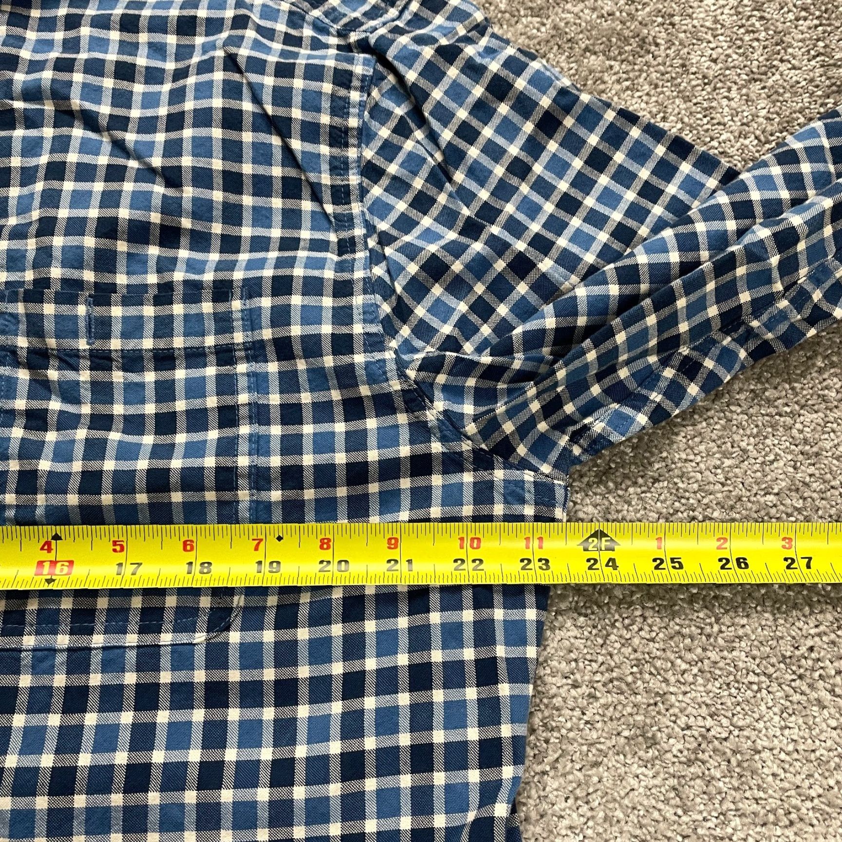 Vintage L.L. Bean Button-Up Shirt Mens Large Blue Plaid Long Sleeve Regular Fit Size US L / EU 52-54 / 3 - 7 Thumbnail