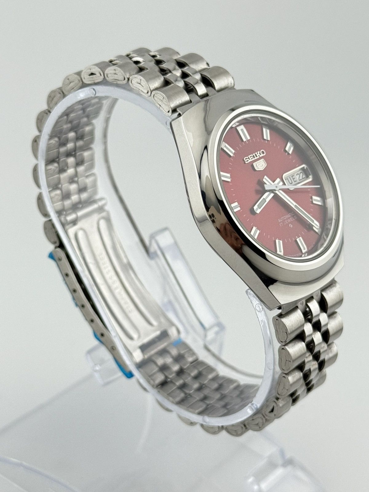 Seiko Seiko 5 Automatic Red Dial Men’s Wristwatch Vintage Watch Size 36 - 4 Thumbnail