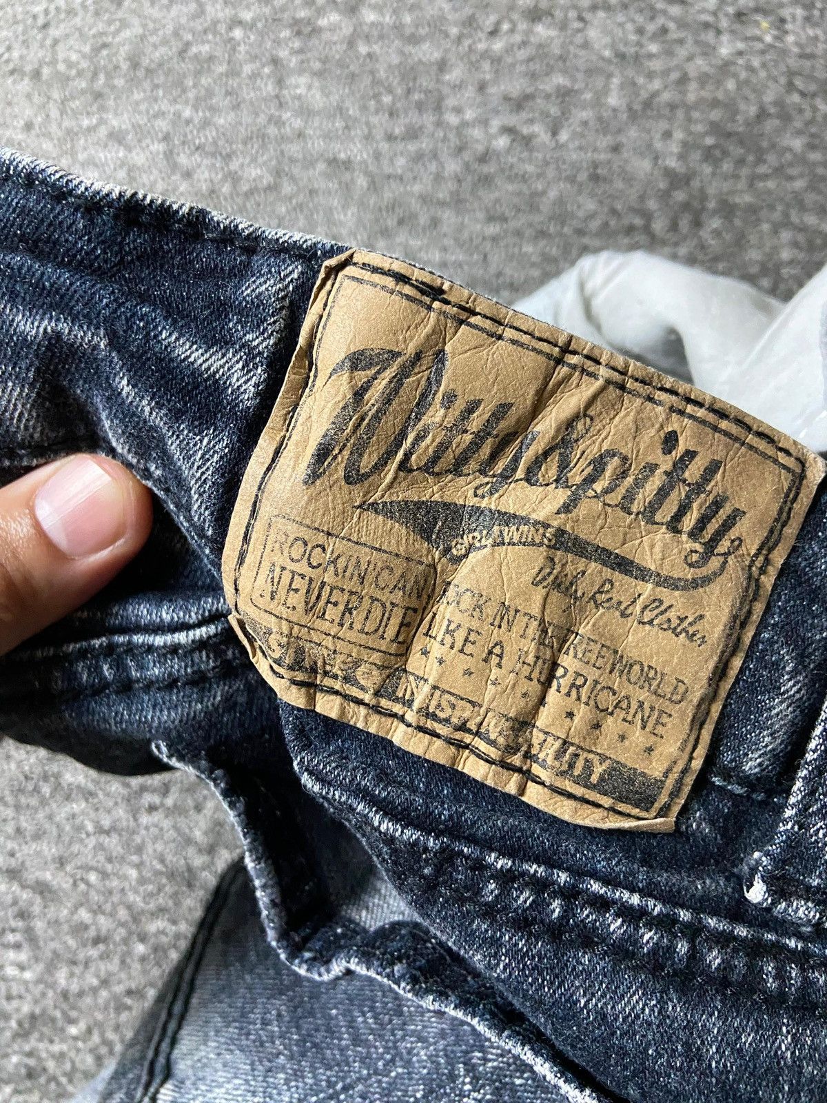 Japanese Brand Witty & Pitty Brand Distressed Ripped Jeans (158) Size US 26 / EU 42 - 4 Thumbnail